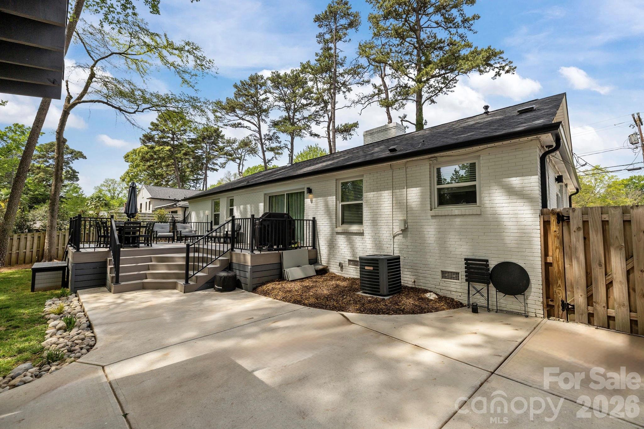 Beverly Woods - Residential