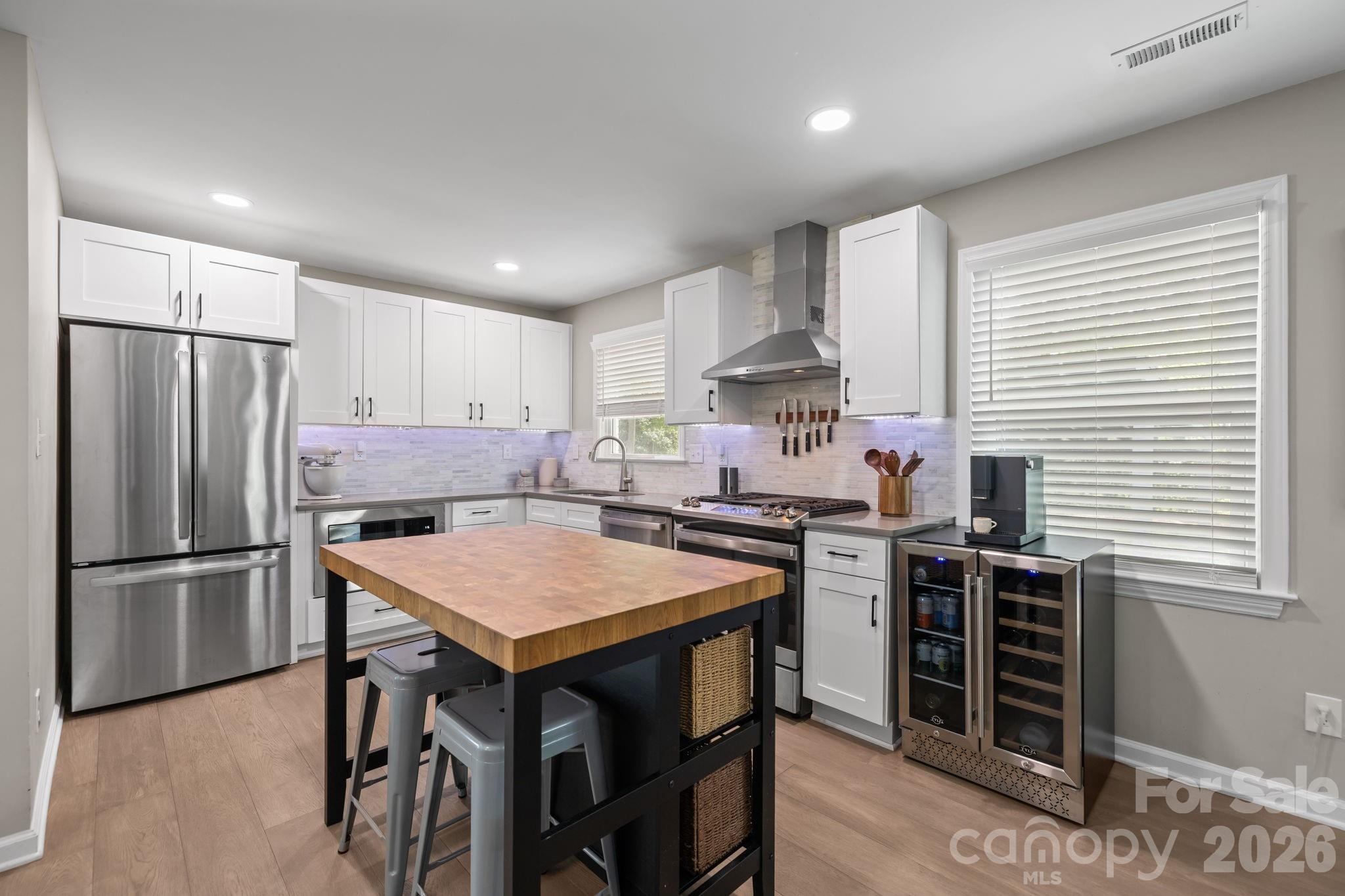 Beverly Woods - Residential