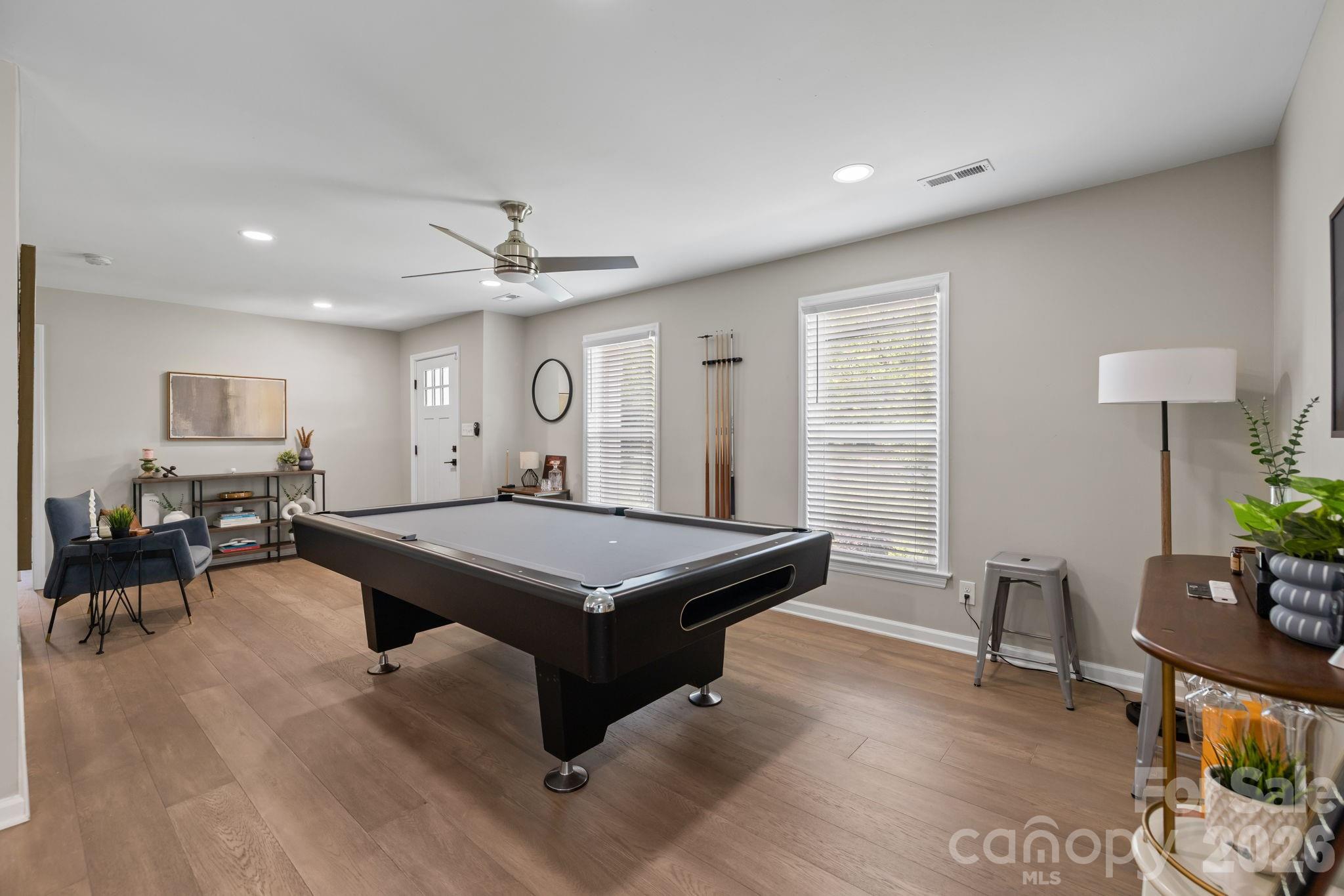 Beverly Woods - Residential