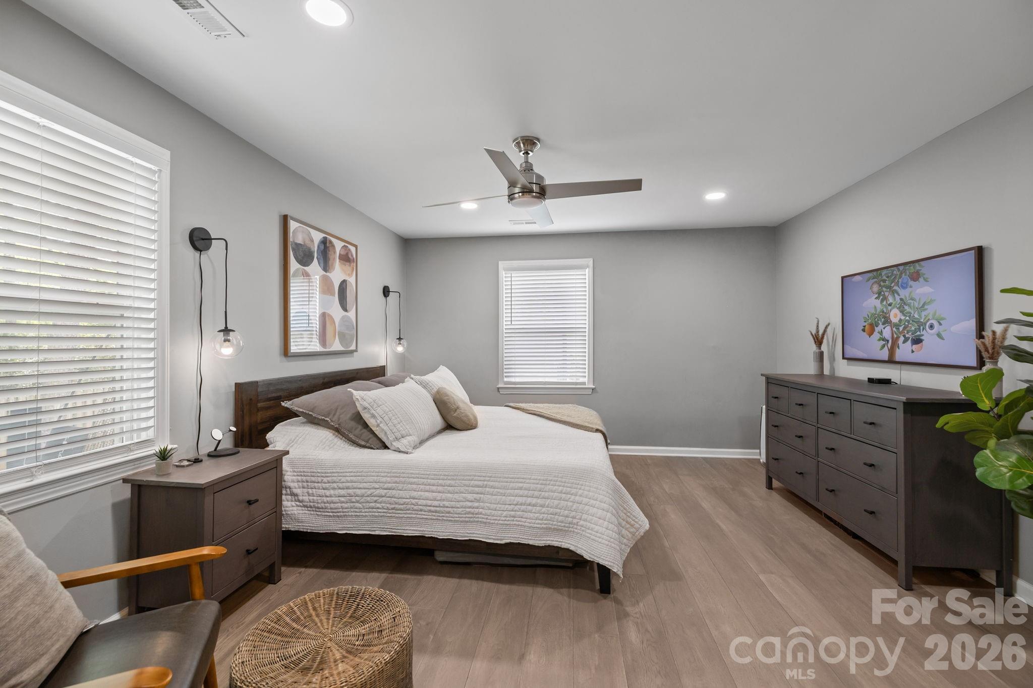 Beverly Woods - Residential