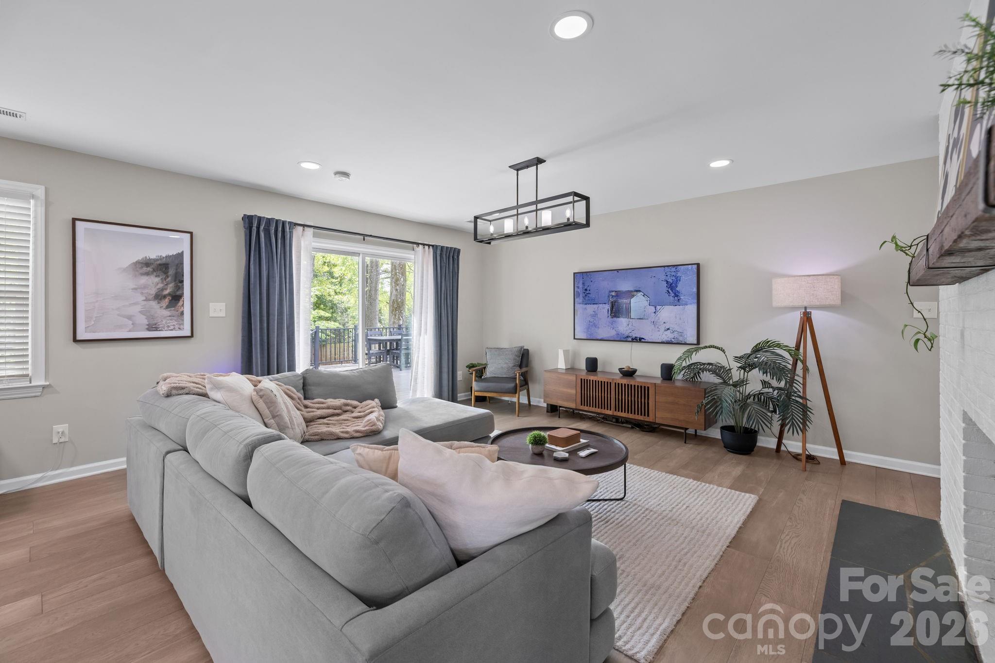 Beverly Woods - Residential