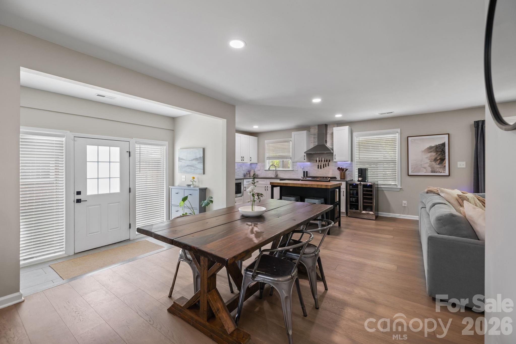 Beverly Woods - Residential