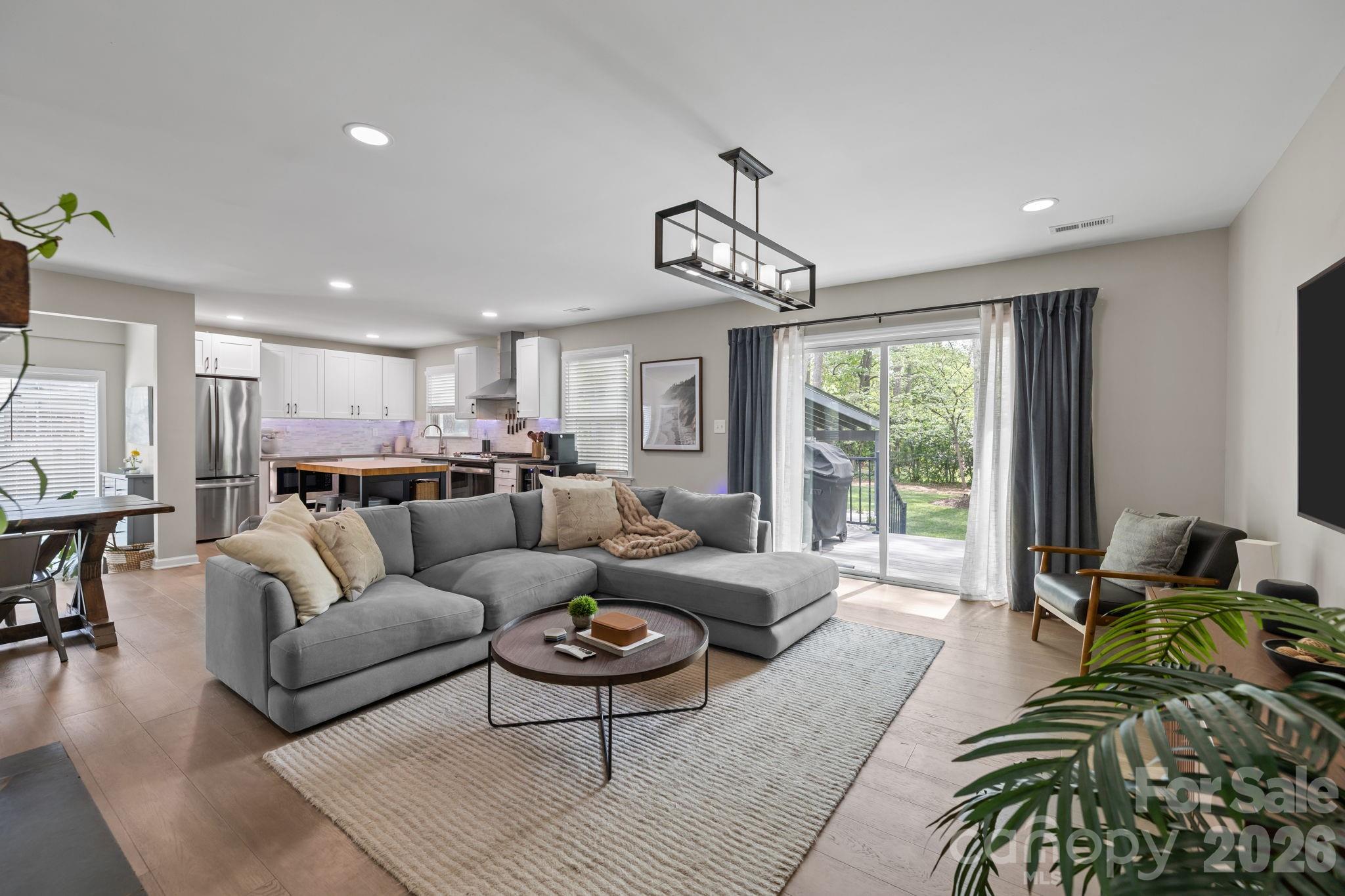 Beverly Woods - Residential