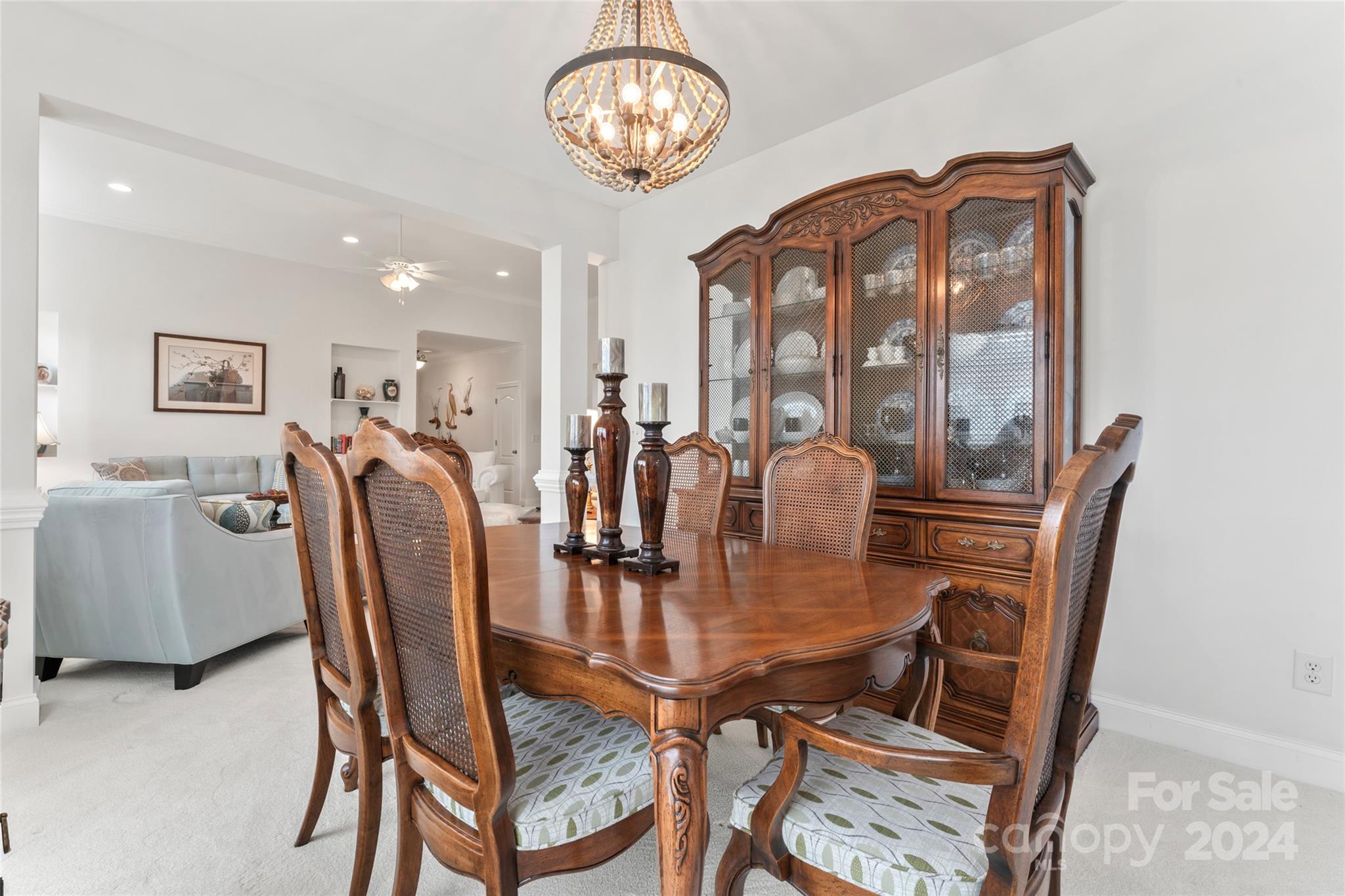 Saint James - Residential