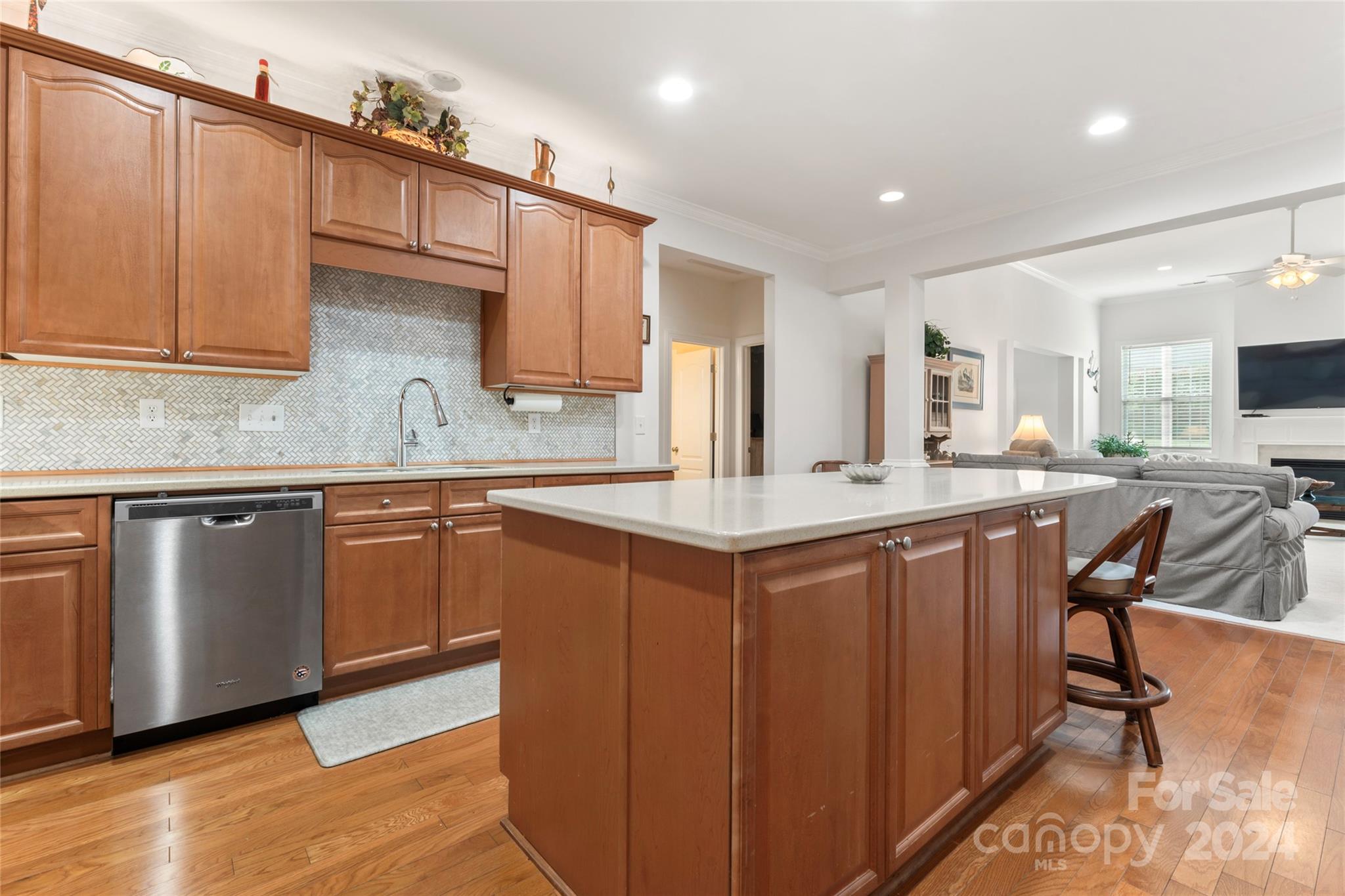 Saint James - Residential