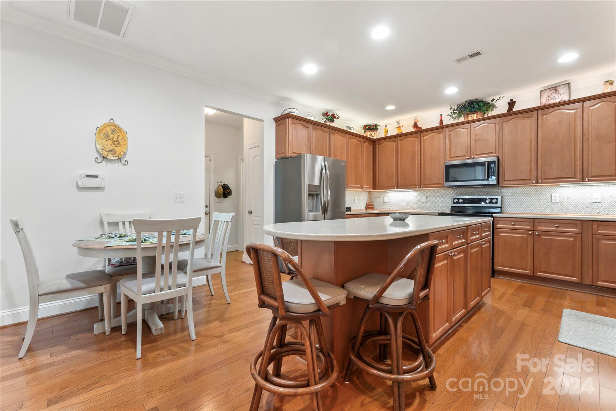 Saint James - Residential