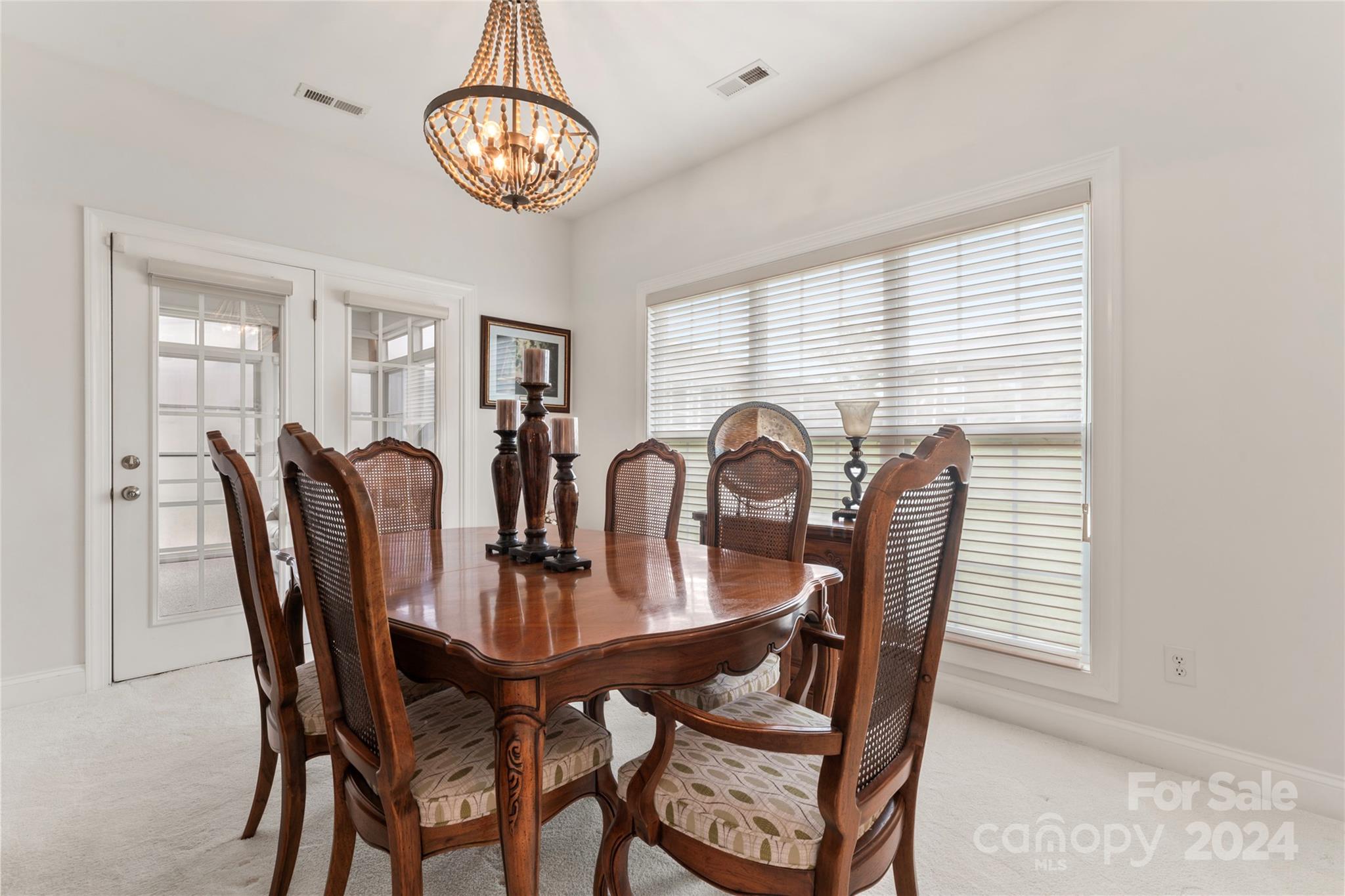 Saint James - Residential