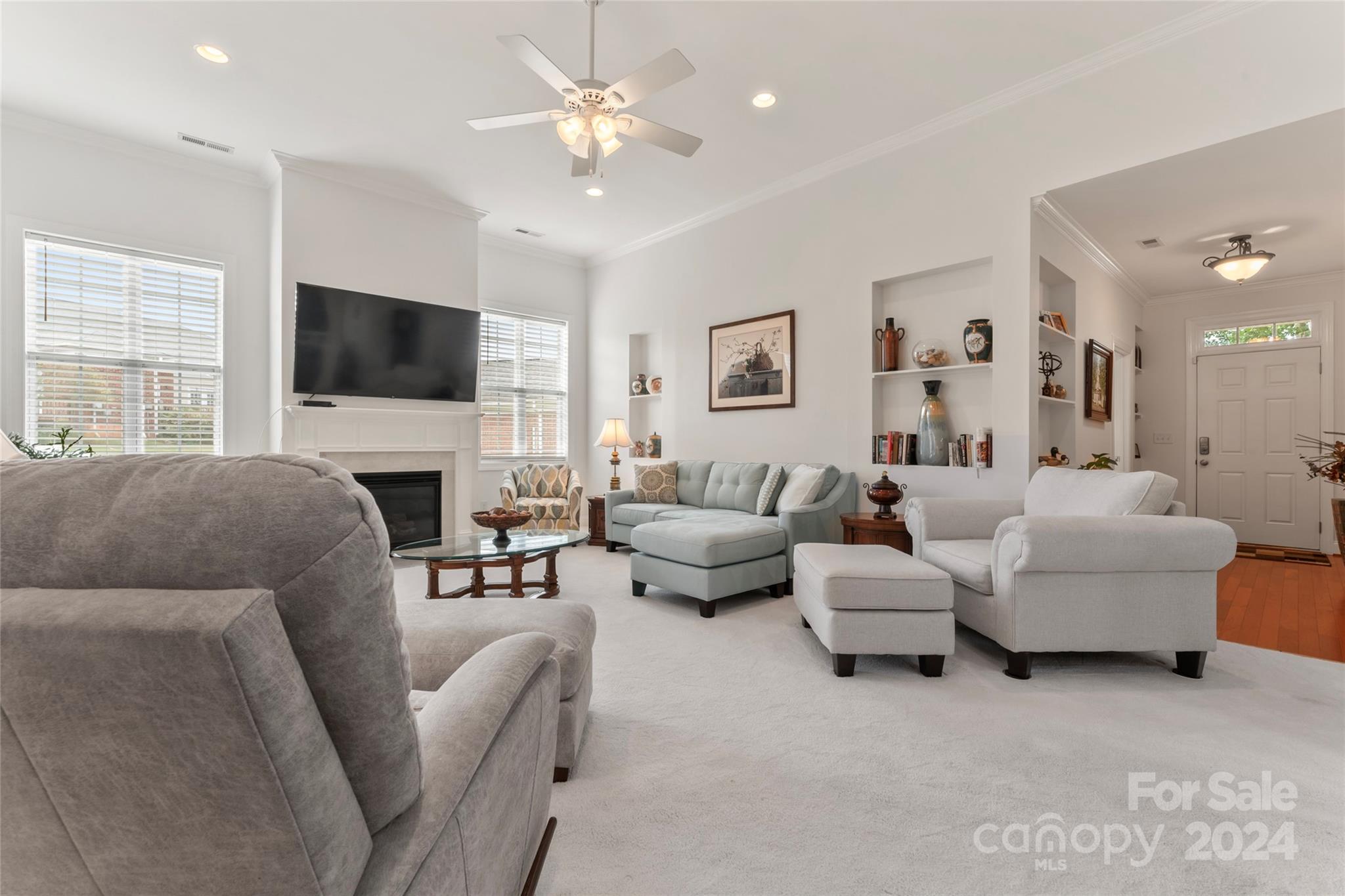 Saint James - Residential