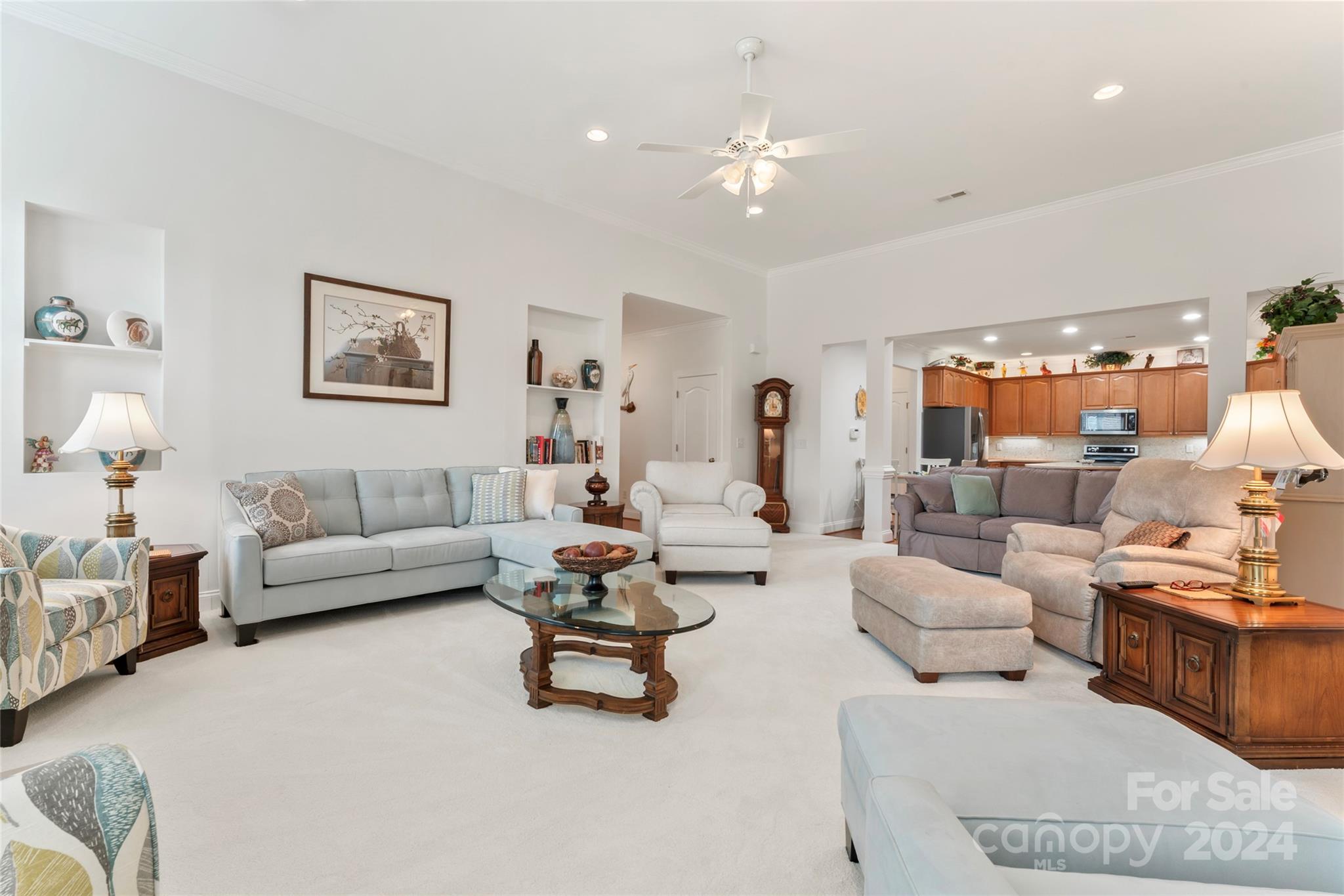 Saint James - Residential