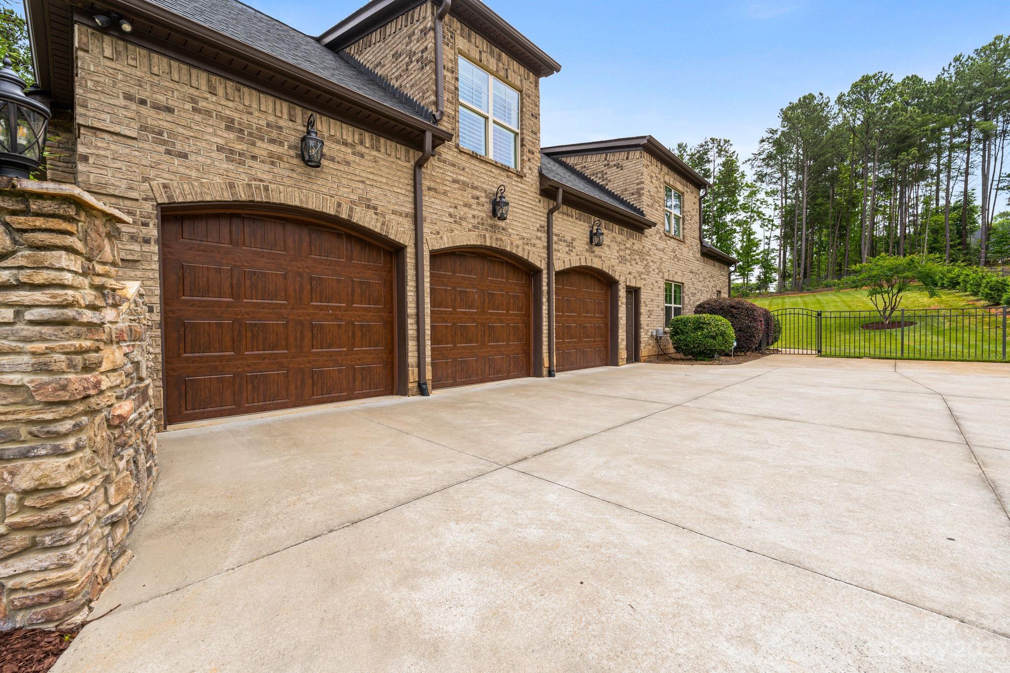 Watertree Landing - Residential