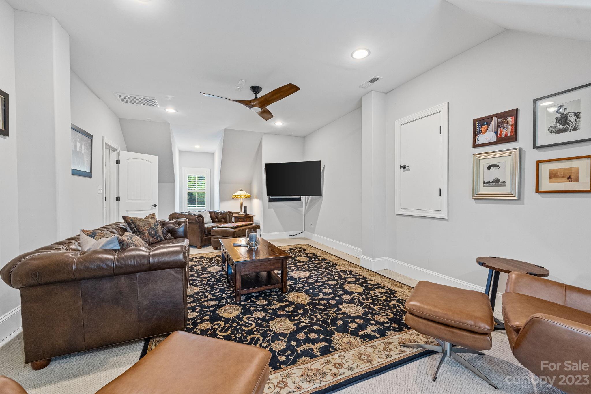 Watertree Landing - Residential