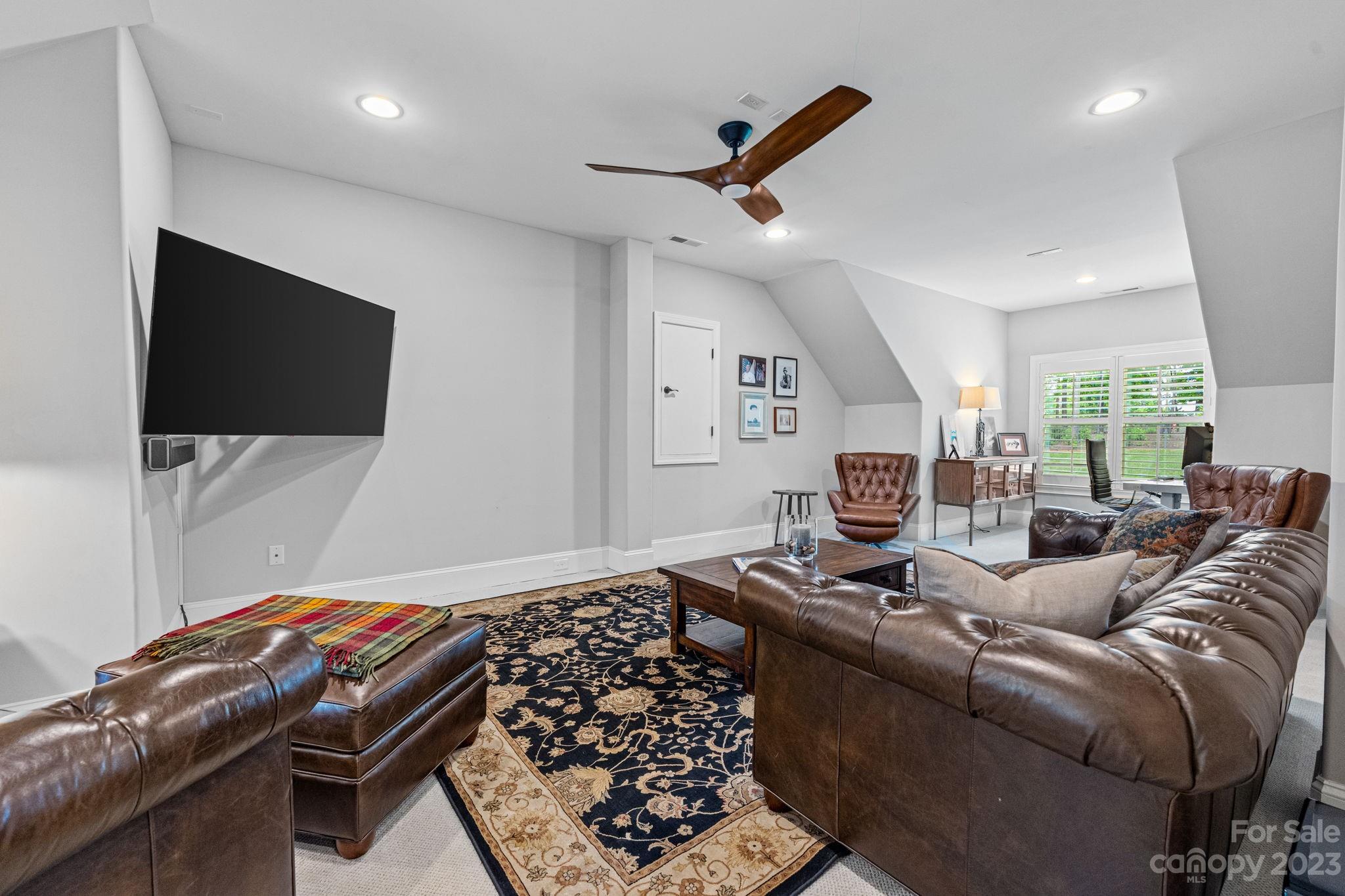 Watertree Landing - Residential