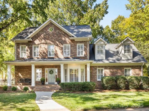 608 Olde Cotswold Court Charlotte NC 28211