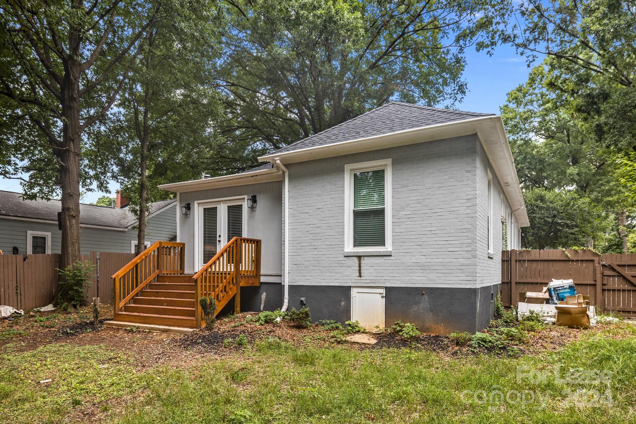 The Arts District - Residential Lease