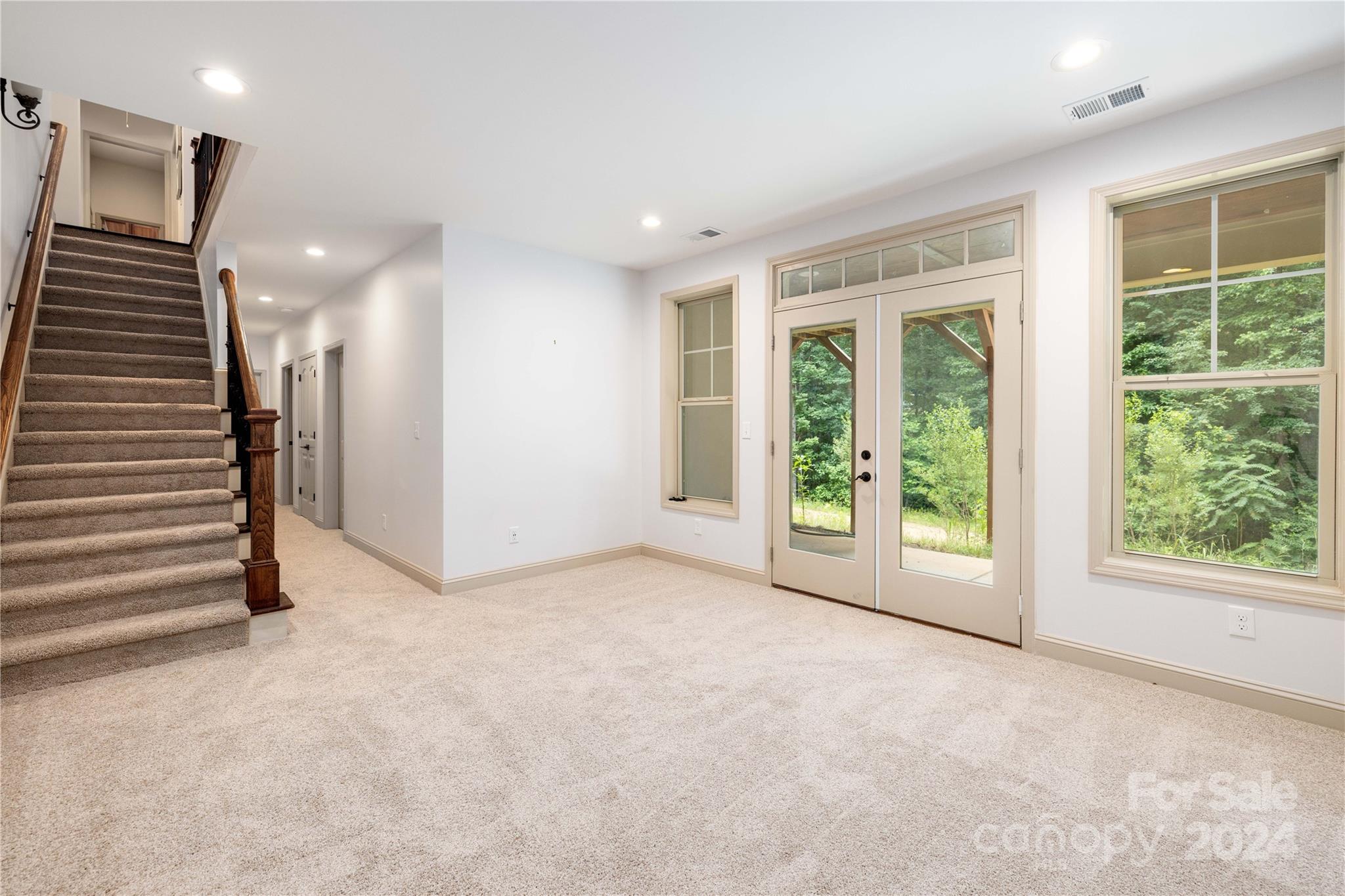 Providence Woods - Residential