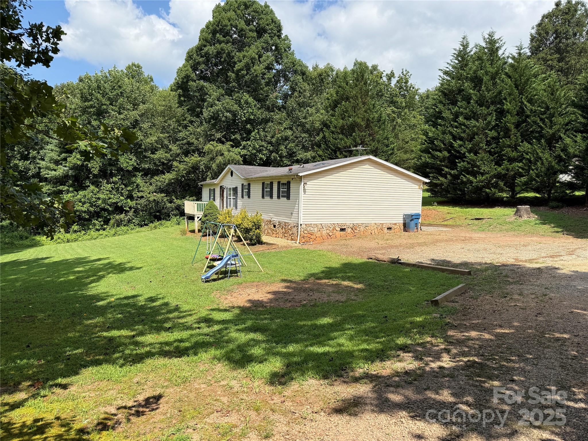 4344 Temple Hill Church Road