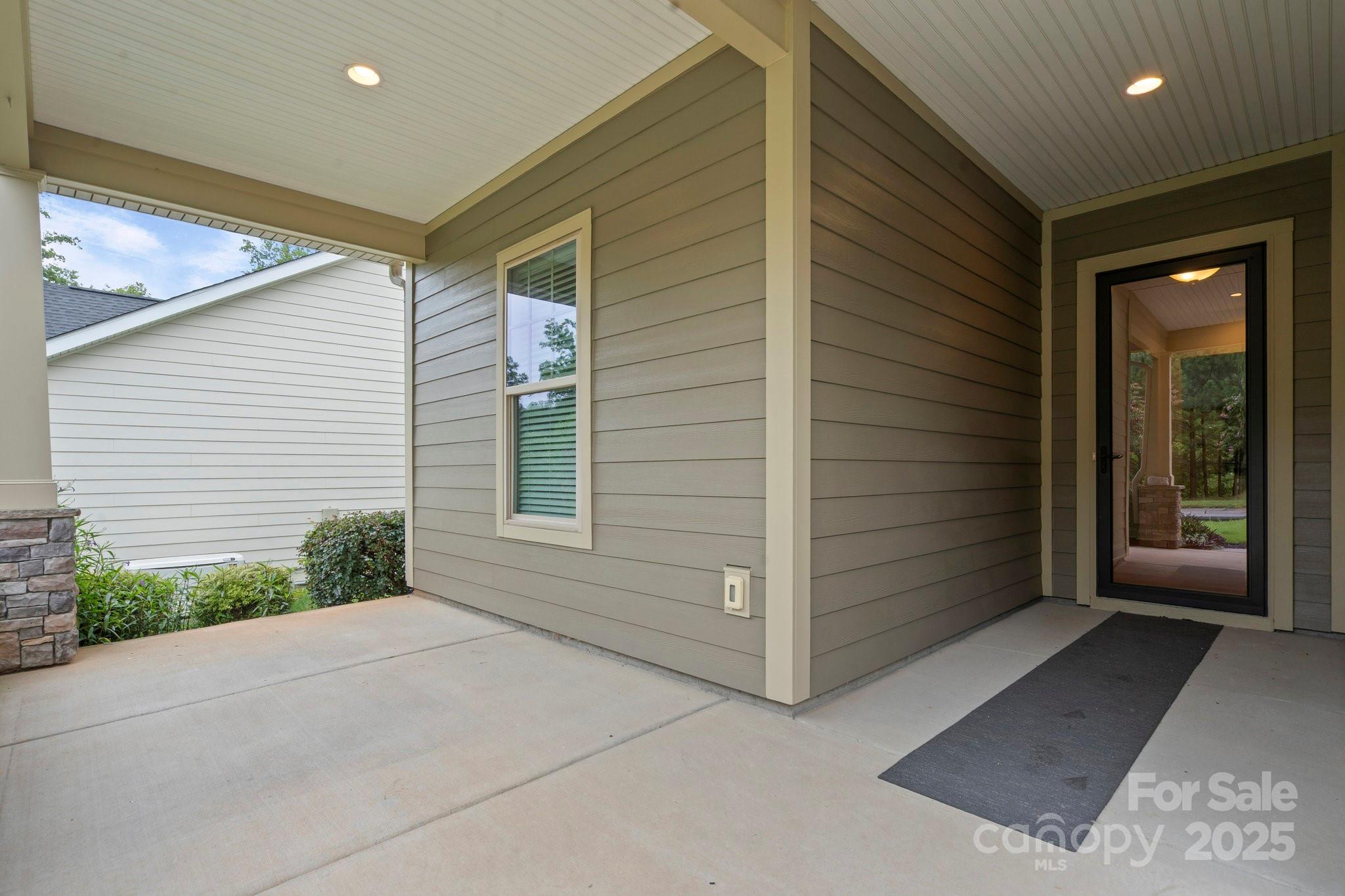 6723 Shoal Creek Drive