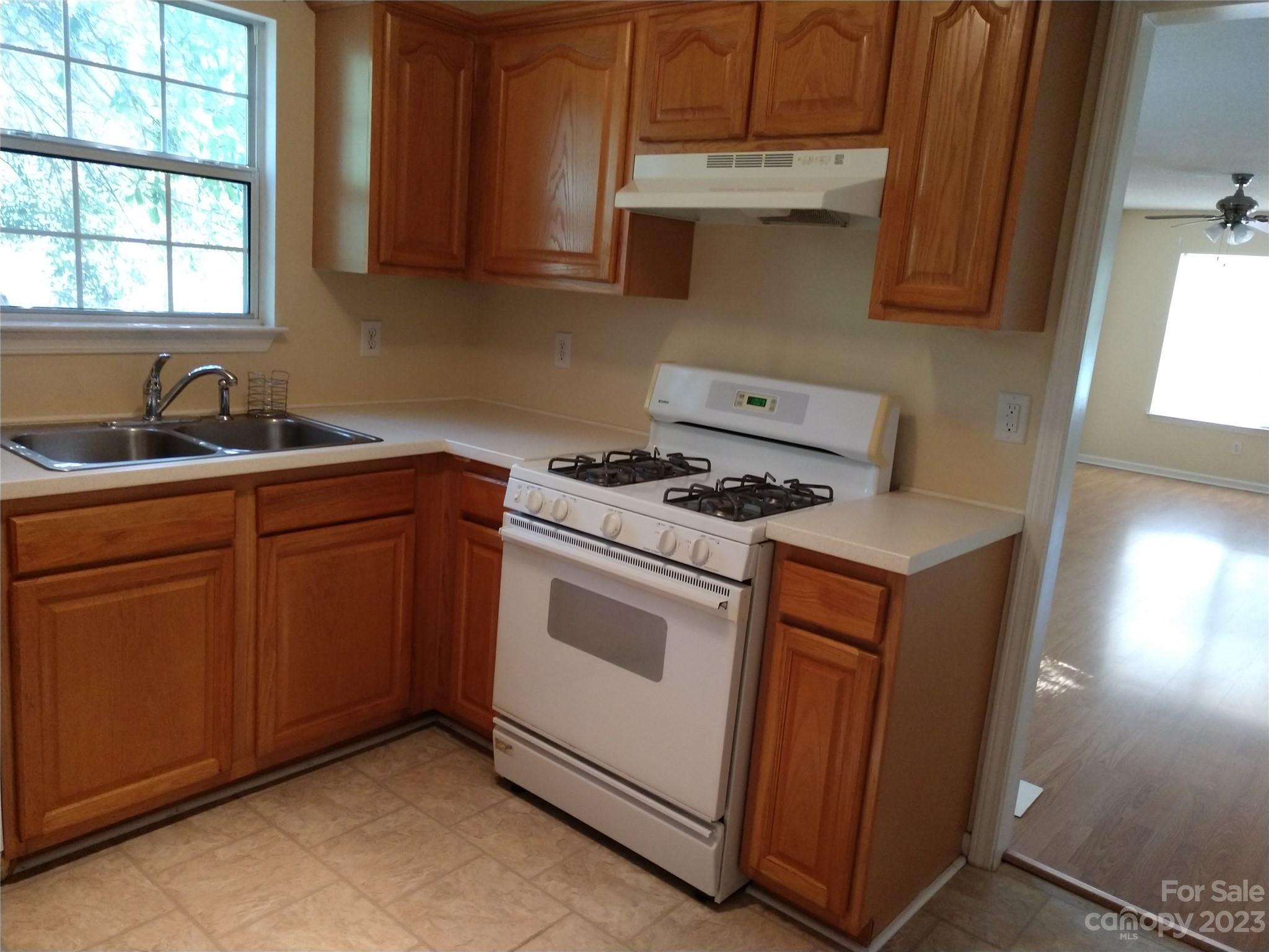 Huntington Place II - Residential