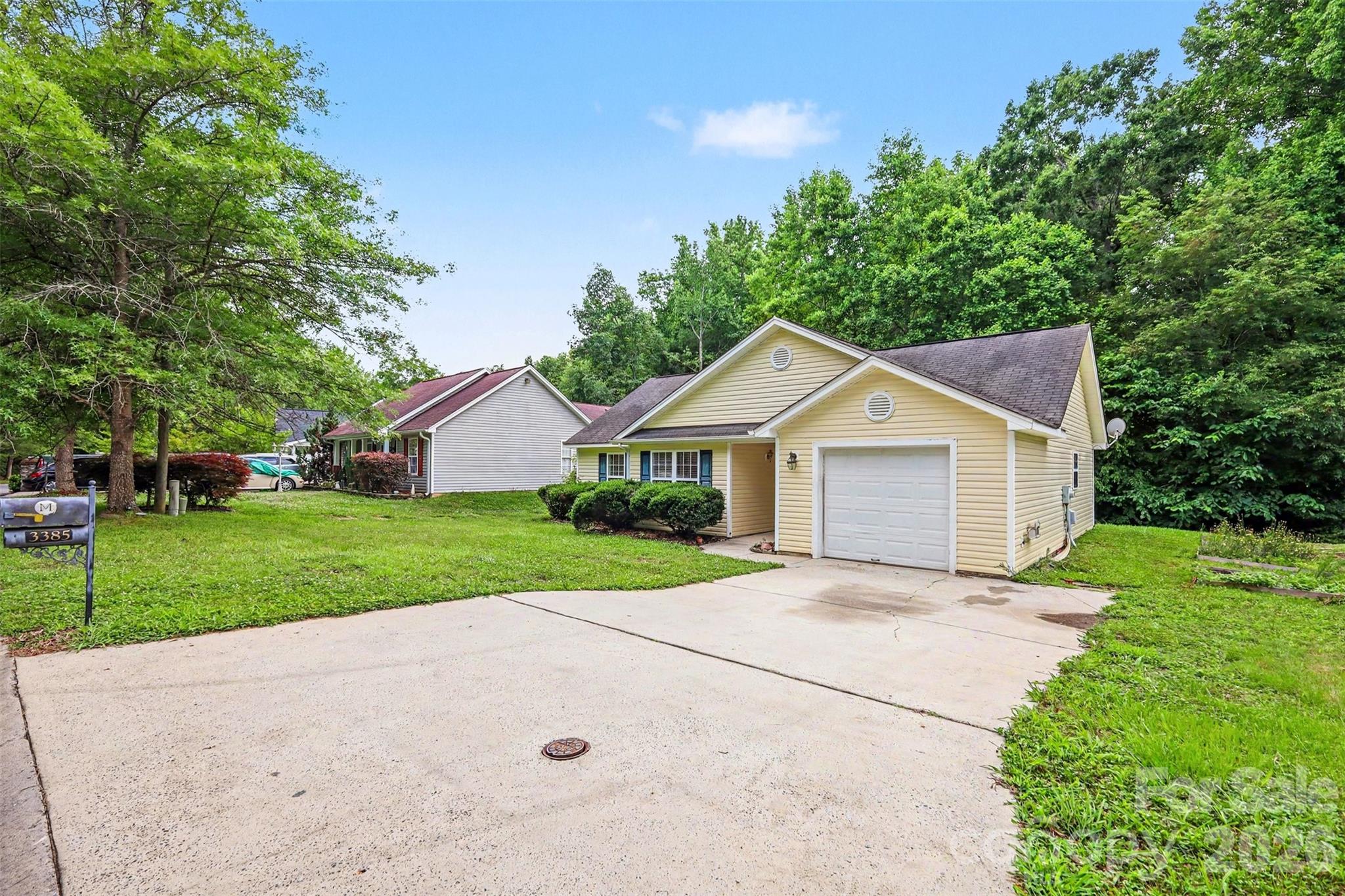 3385 Hunting Wood Court