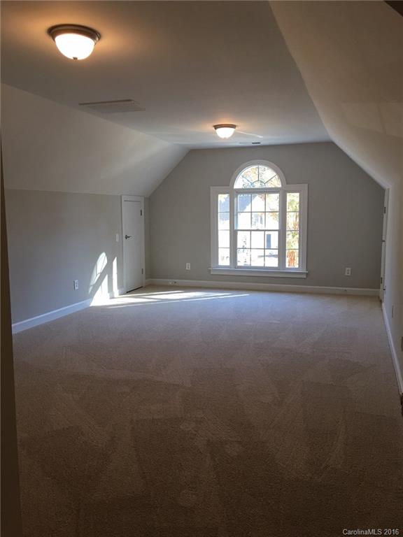 Royal Oaks - Residential