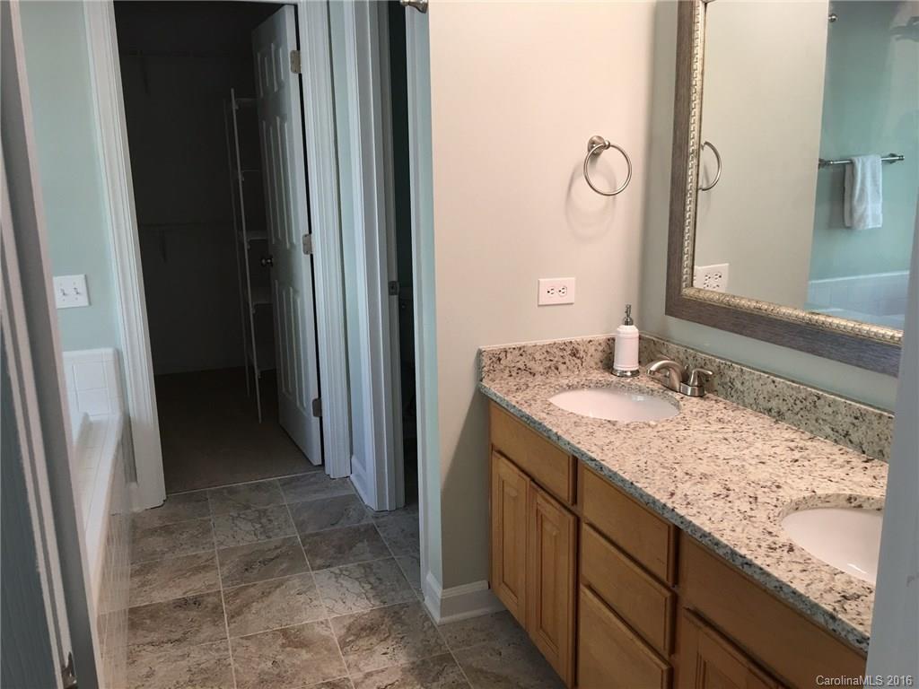 Royal Oaks - Residential