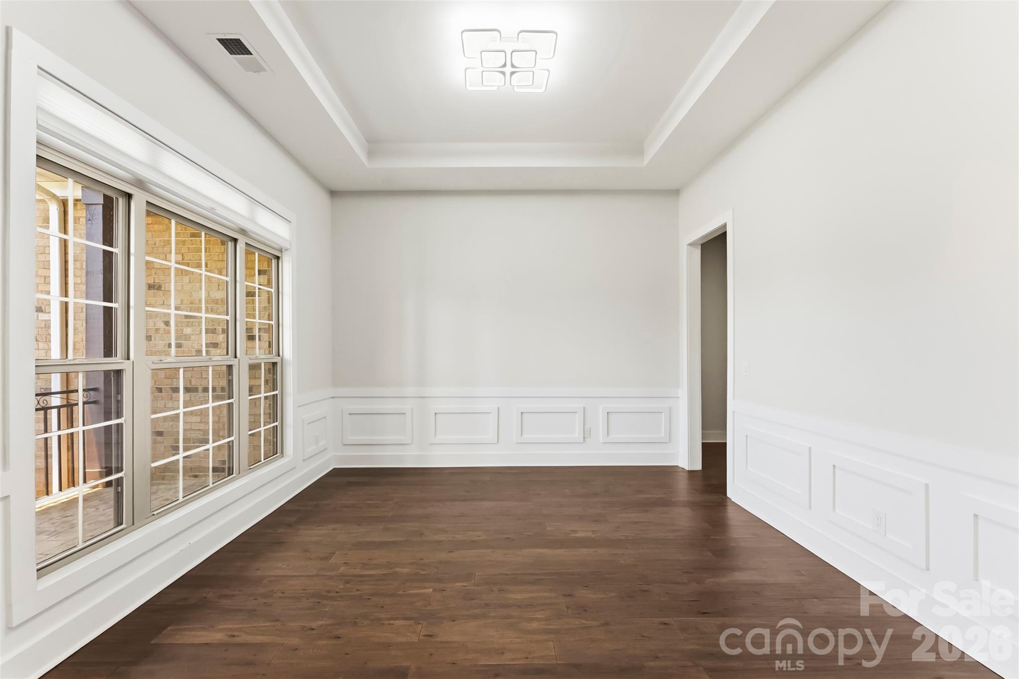 3000 Applewood Point Lane
