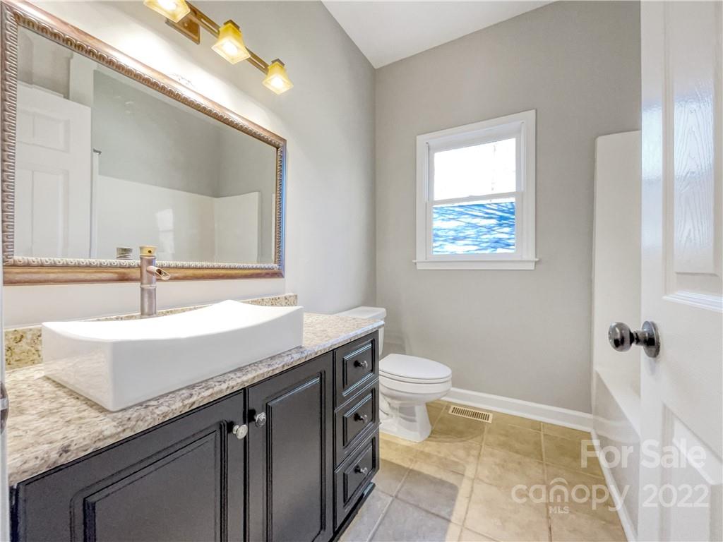 Tega Cay - Residential