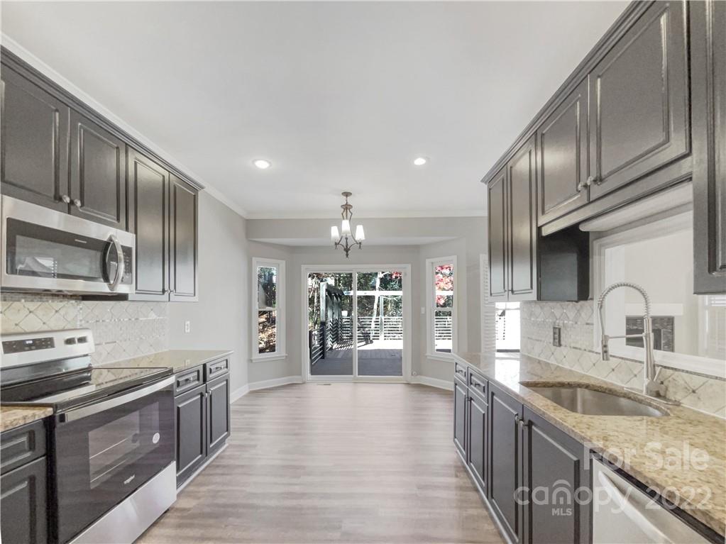 Tega Cay - Residential