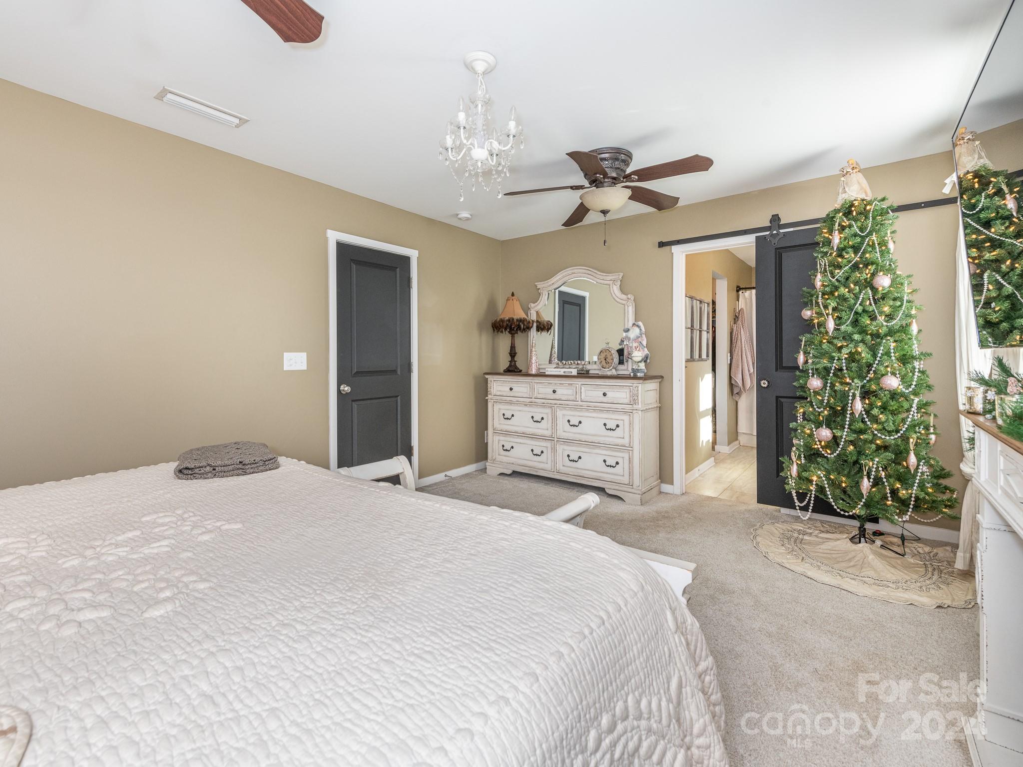 The Oaks At Mcilwaine - Residential