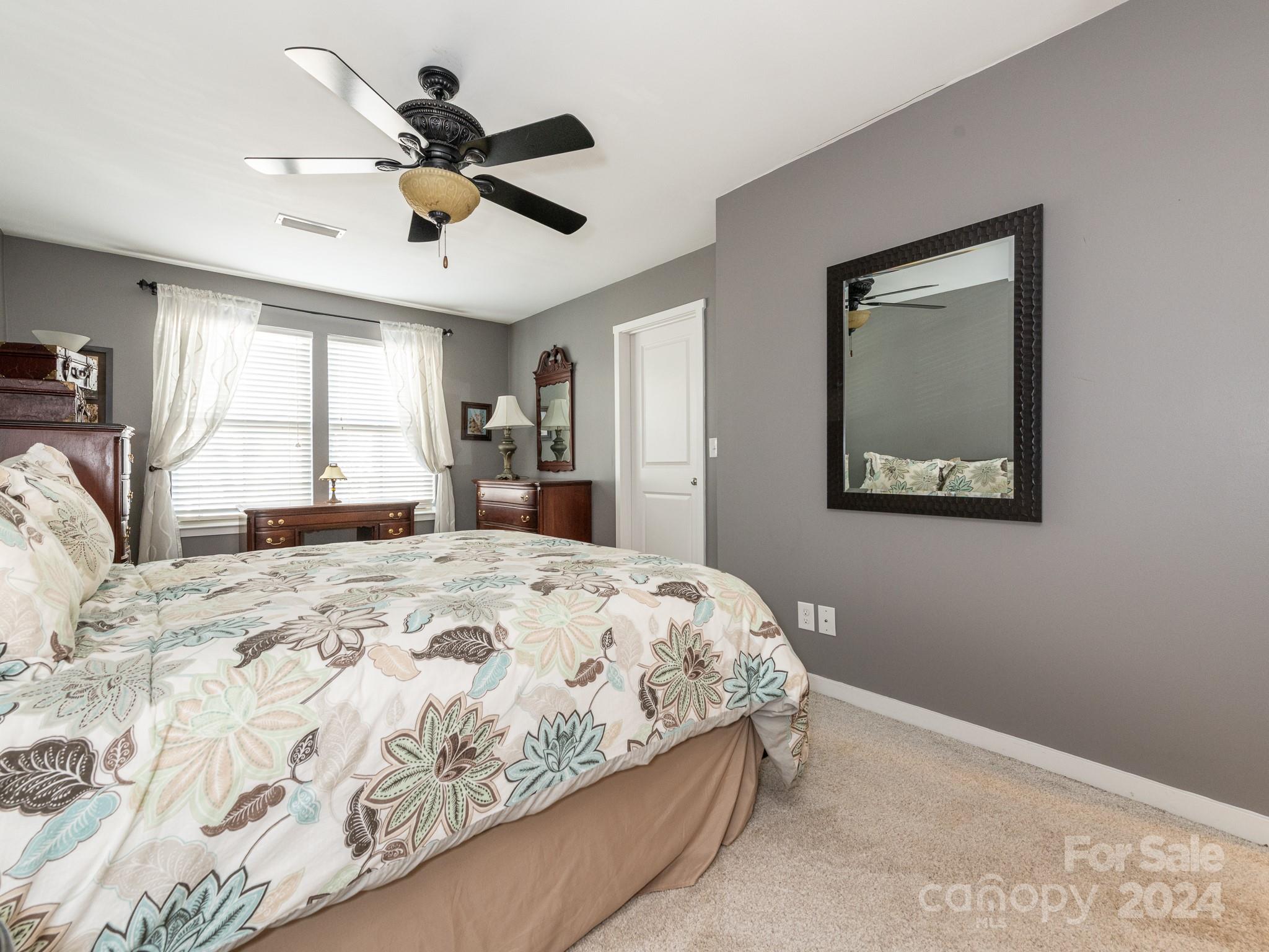 The Oaks At Mcilwaine - Residential