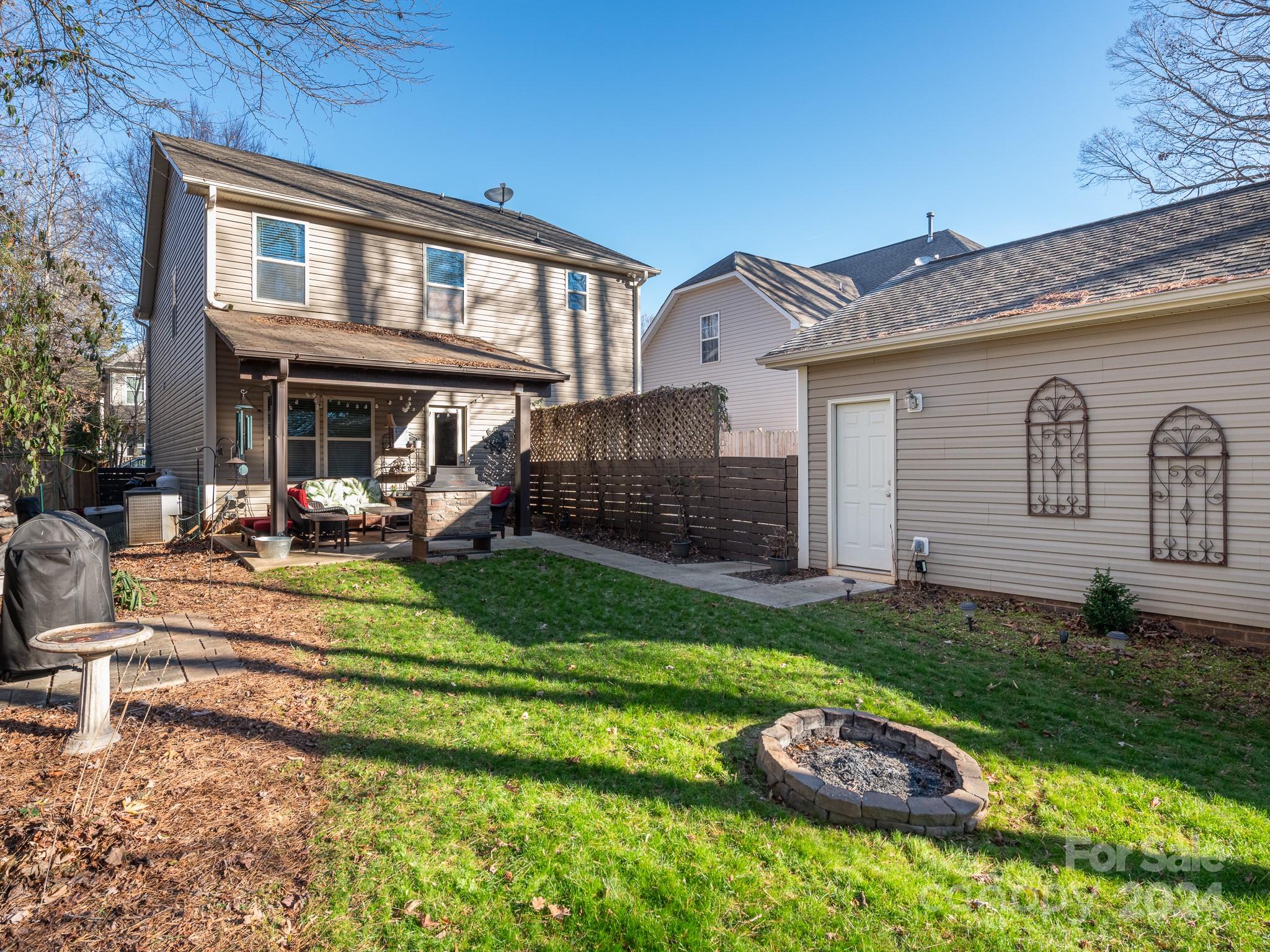 The Oaks At Mcilwaine - Residential