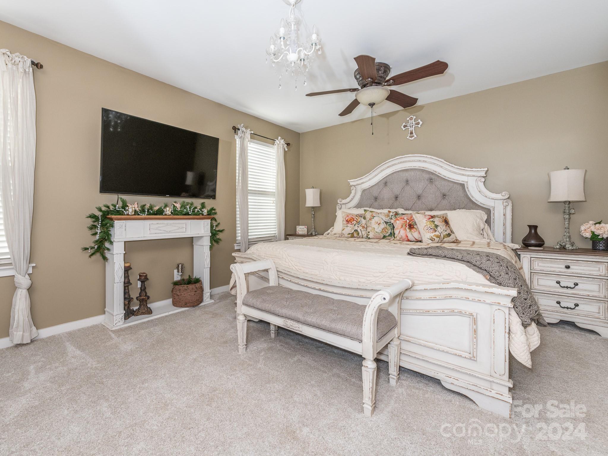 The Oaks At Mcilwaine - Residential