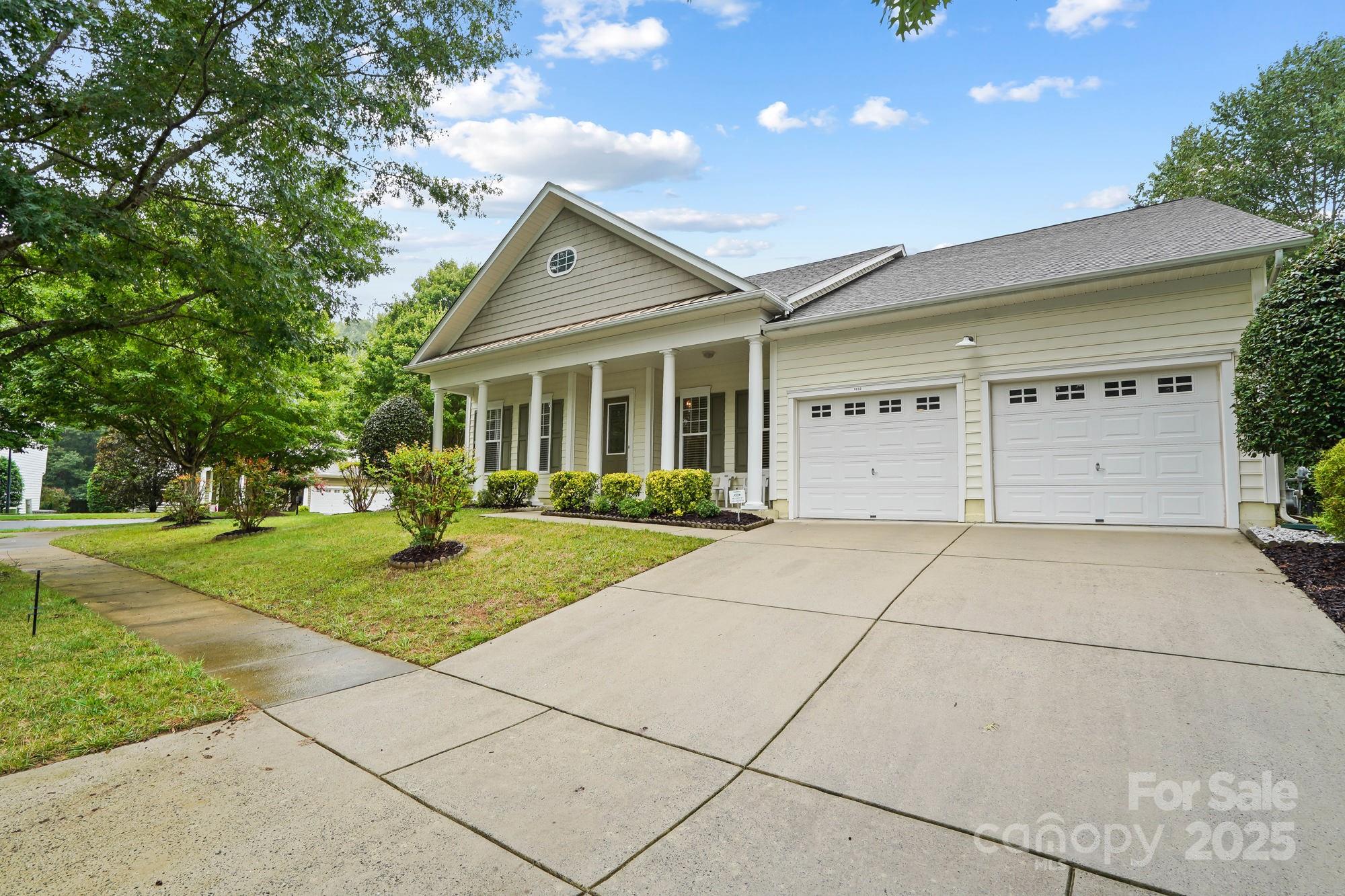 1832 Hammond Drive