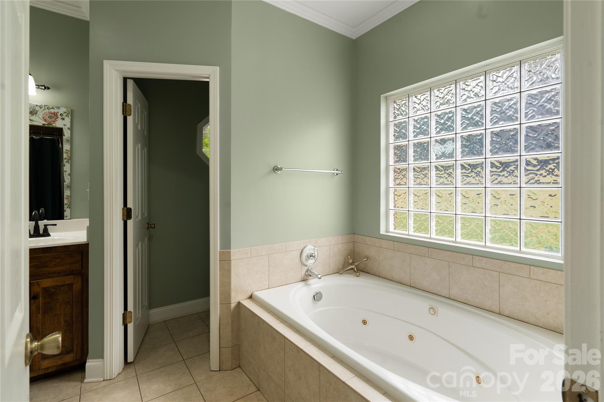 Charlottes Crossing - Residential