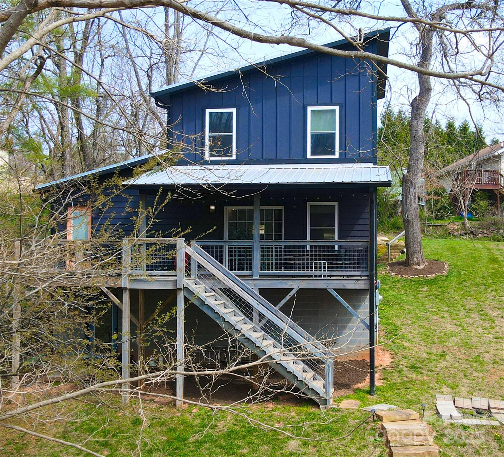 105 Annies Ridge Road