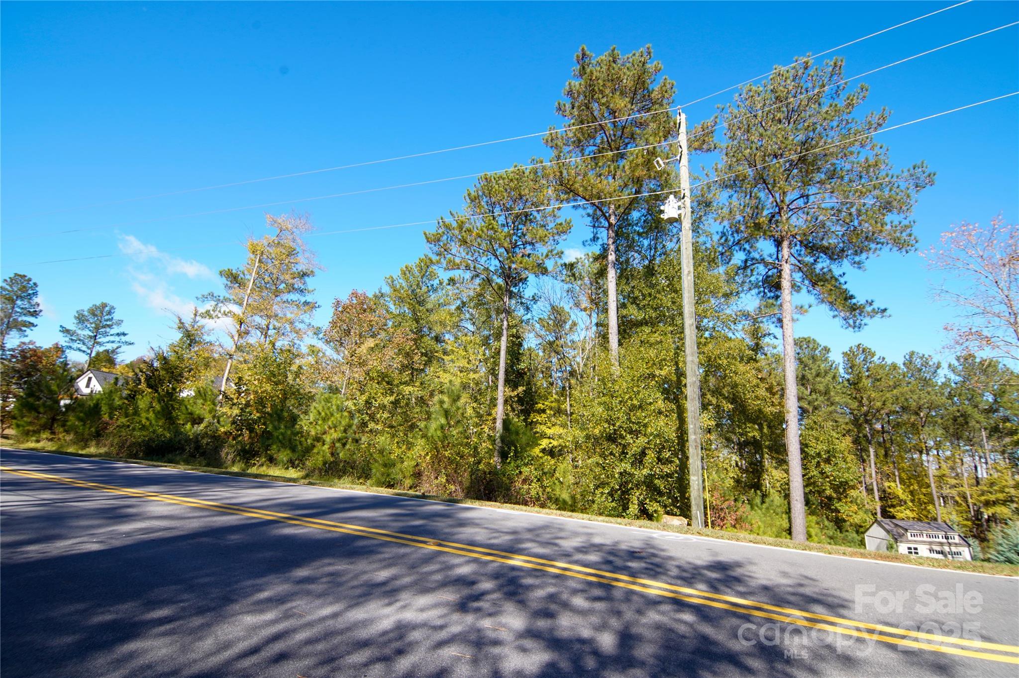 1596 Aragon Beach Road