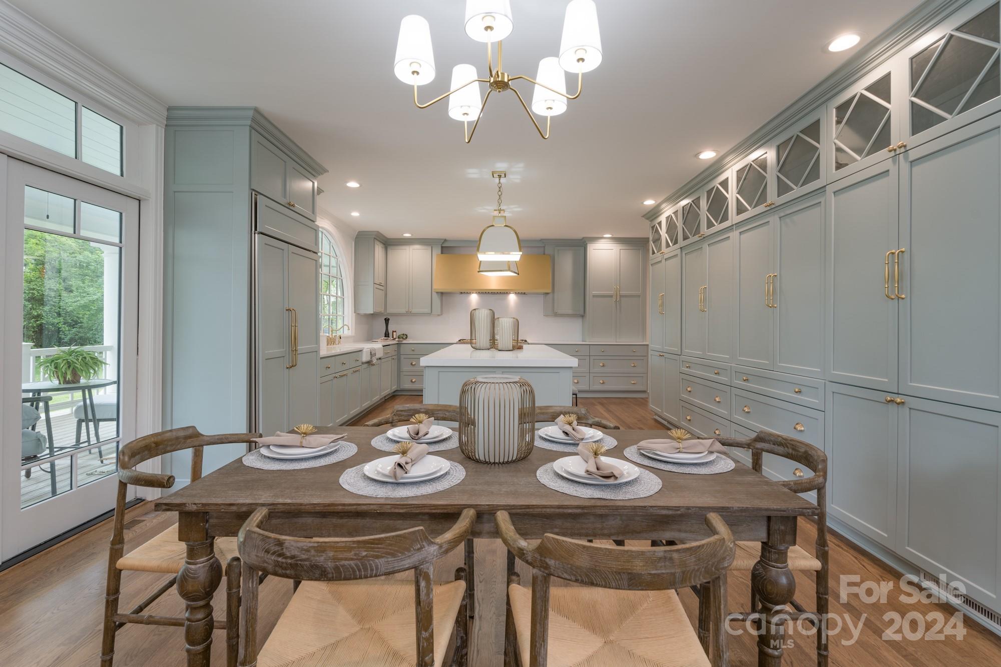 Mammoth Oaks - Residential