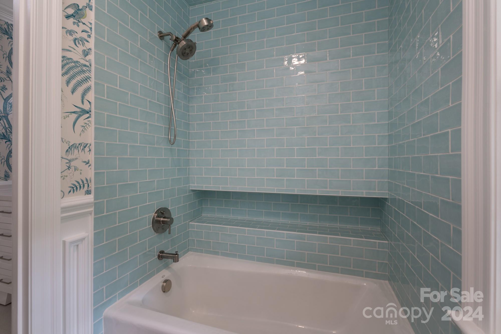 Mammoth Oaks - Residential