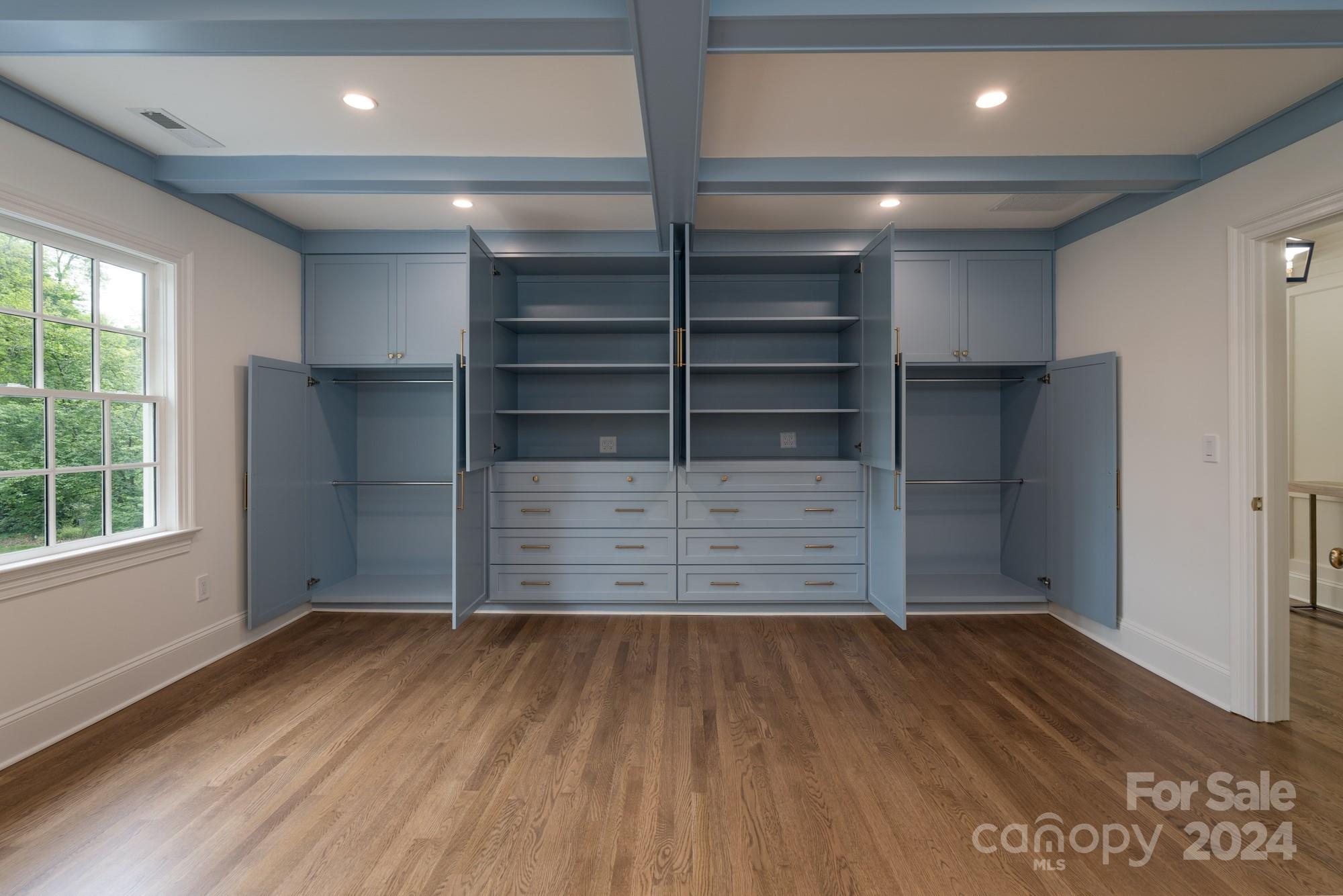 Mammoth Oaks - Residential