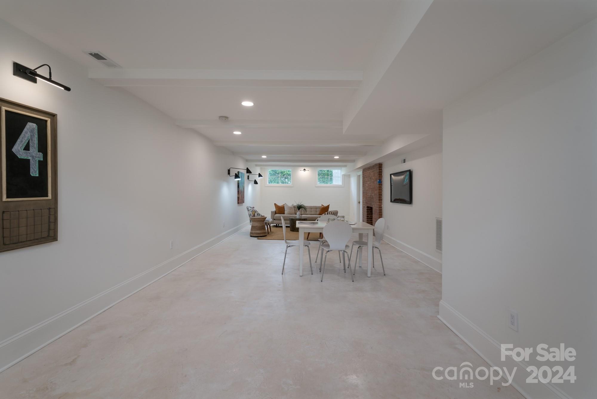 Mammoth Oaks - Residential