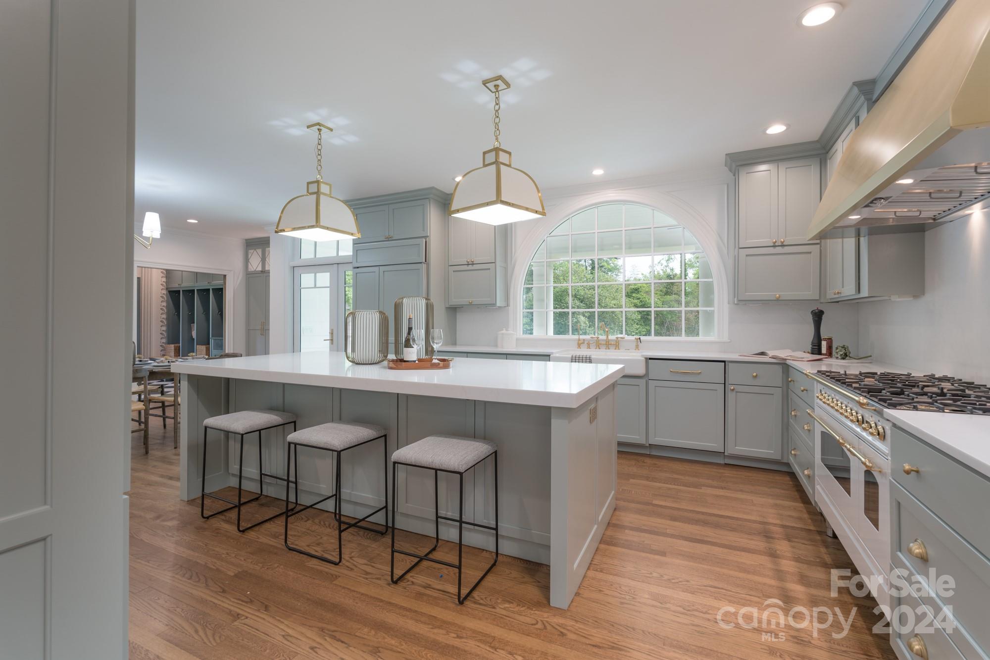 Mammoth Oaks - Residential