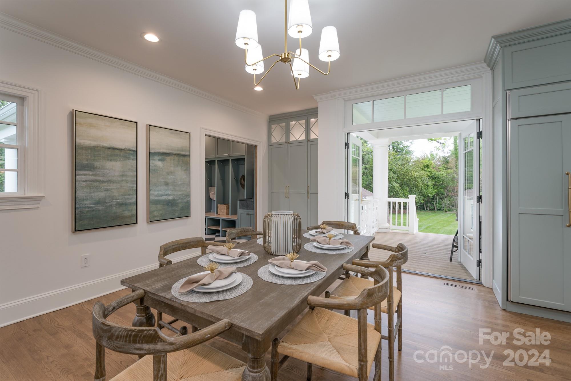 Mammoth Oaks - Residential