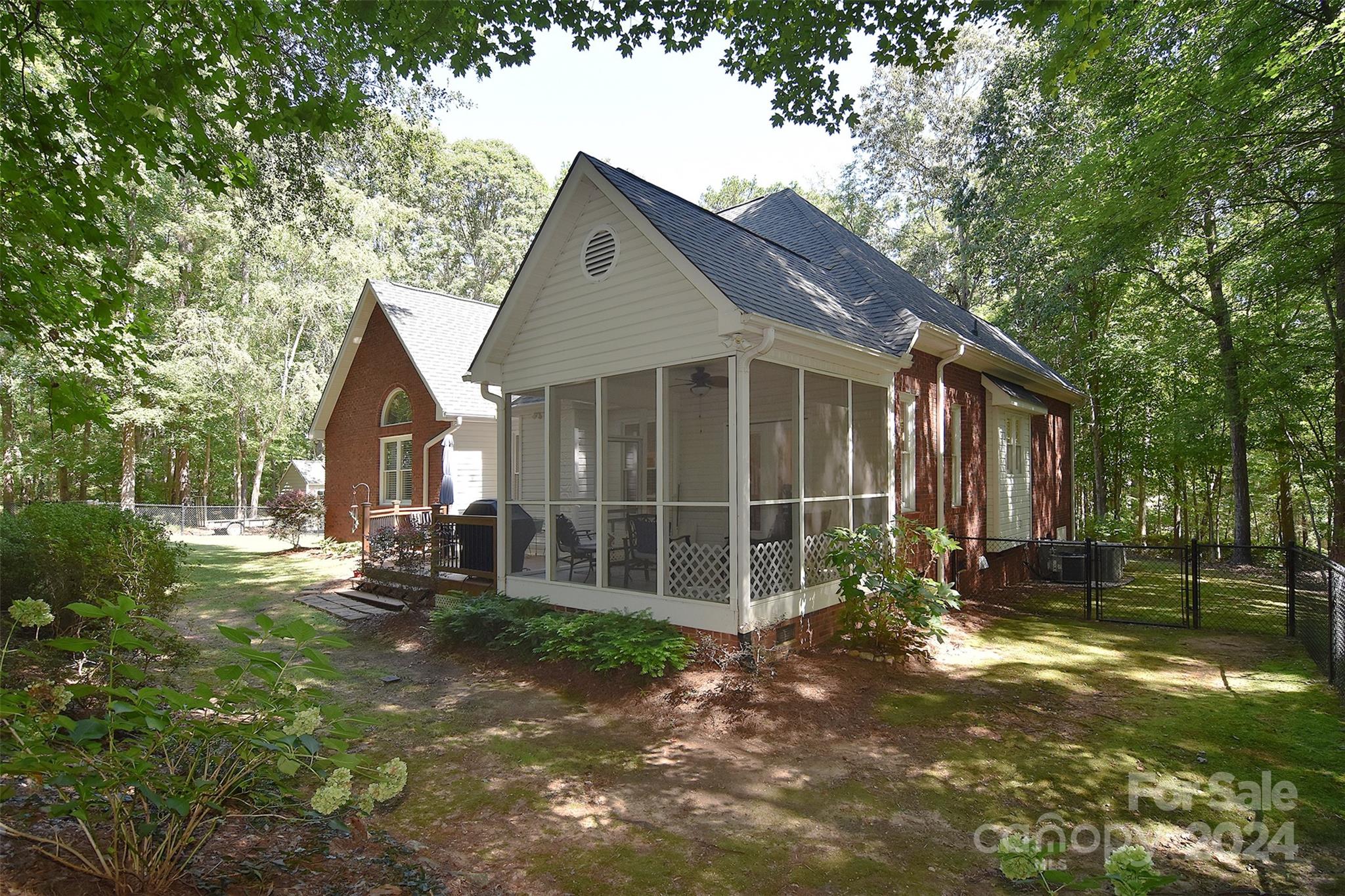 Springwinds - Residential