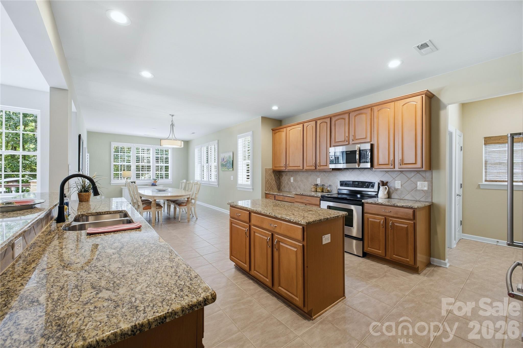 11019 King George Lane