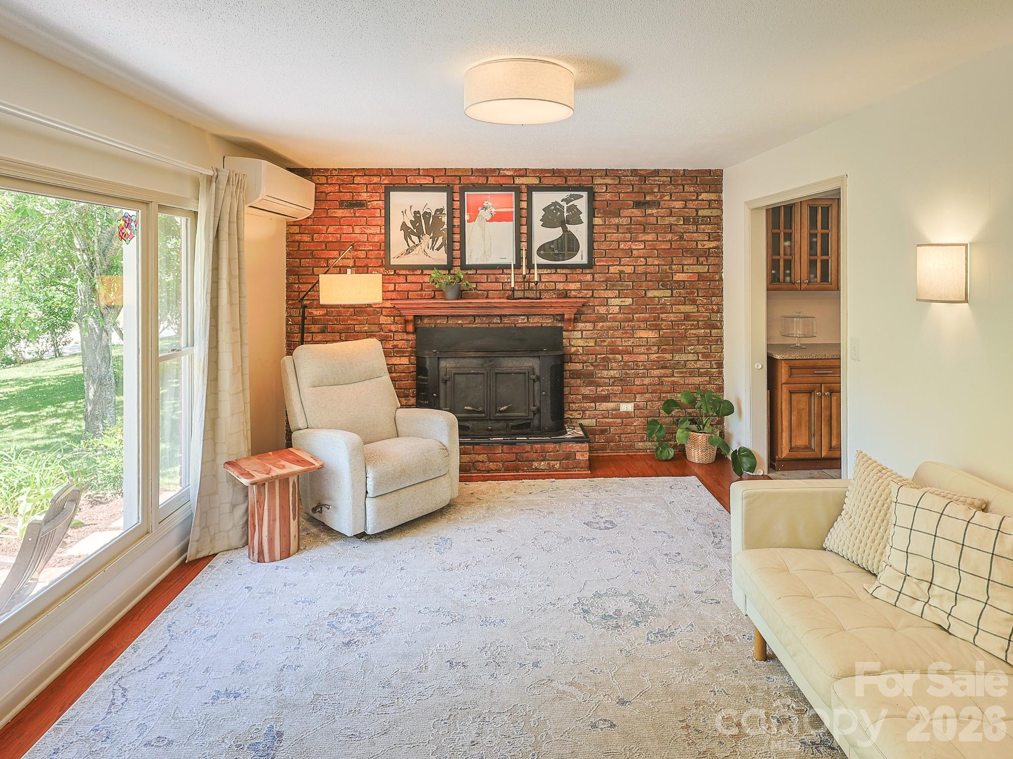 378 Dillingham Circle