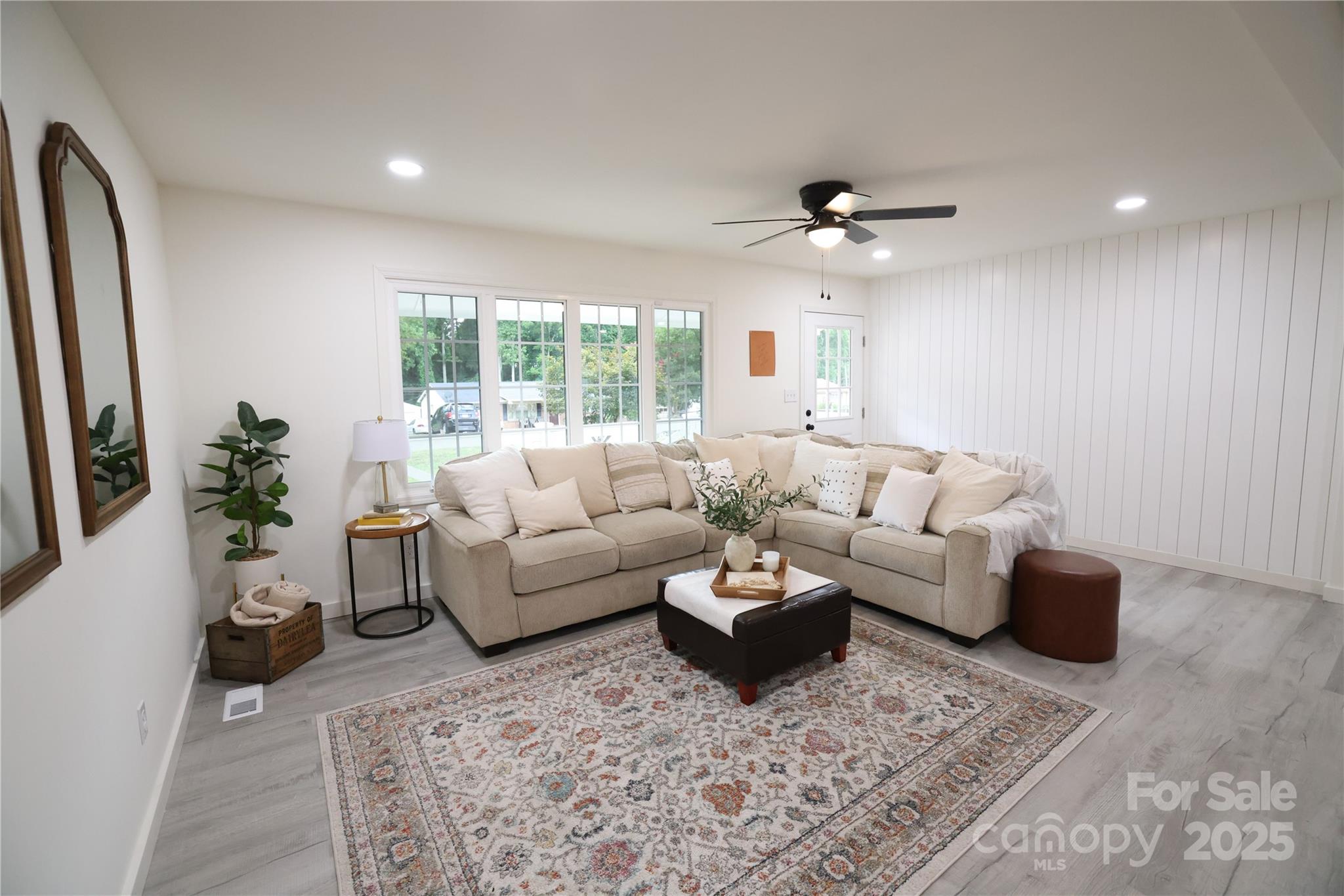 2518 Cove Creek Drive