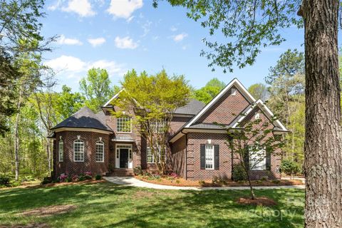 2731 Laugenour Place Kannapolis NC 28081