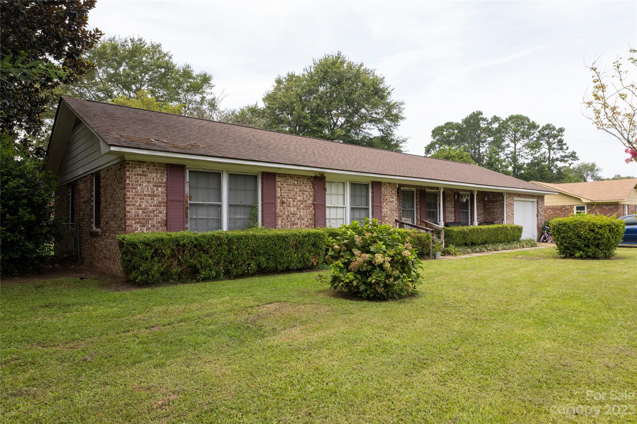 Twin Lakes - Residential