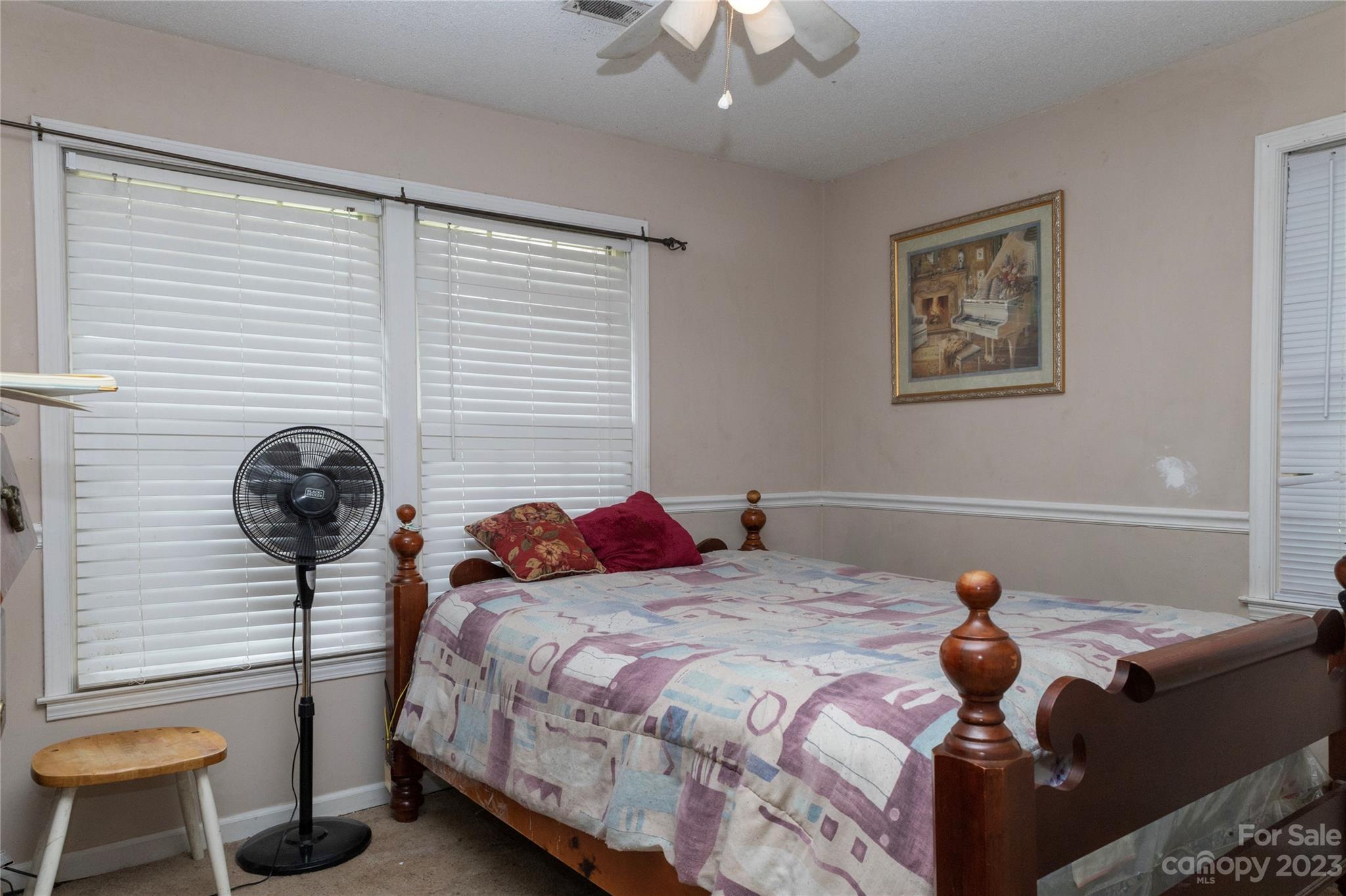 Twin Lakes - Residential