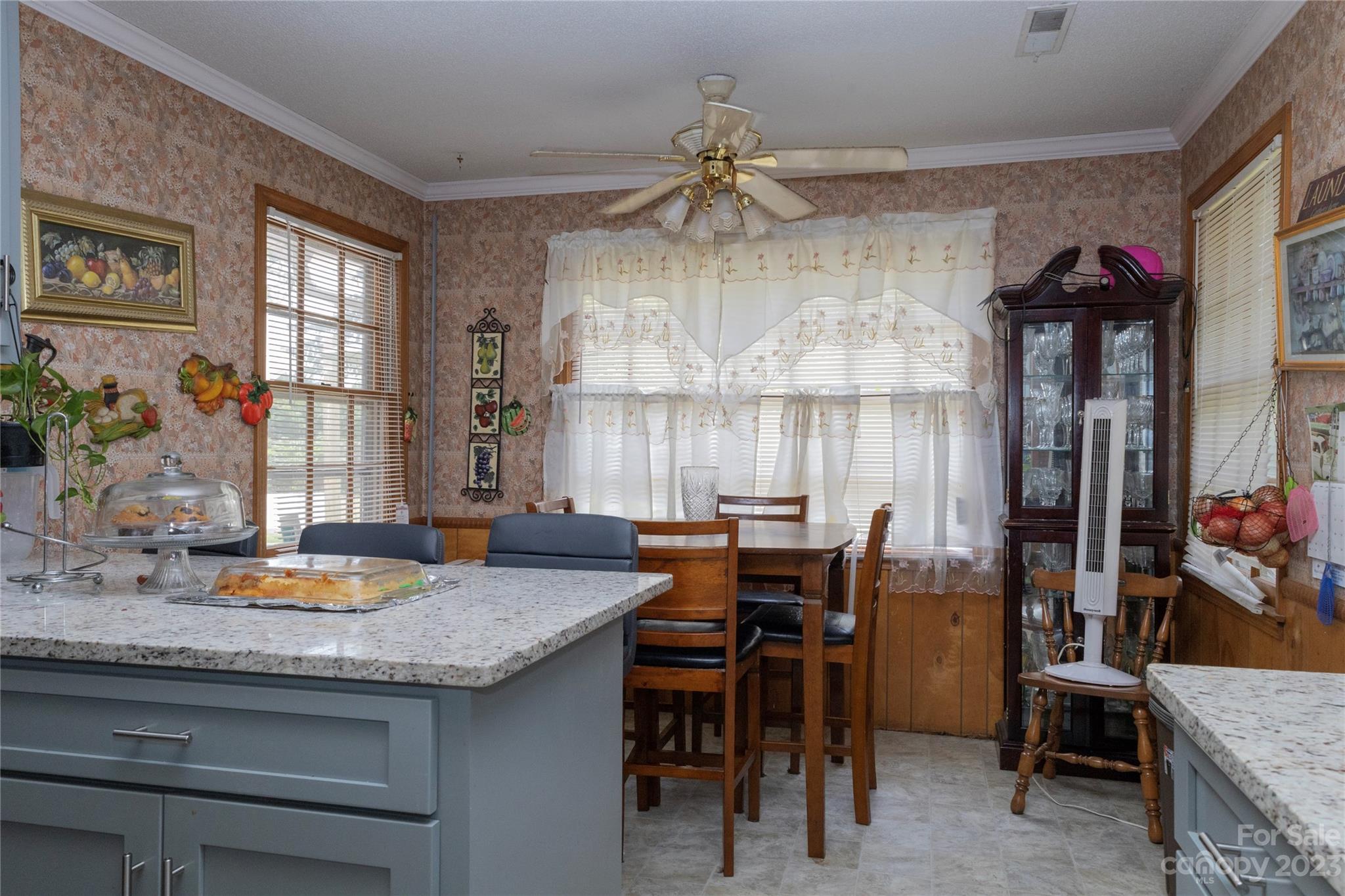 Twin Lakes - Residential